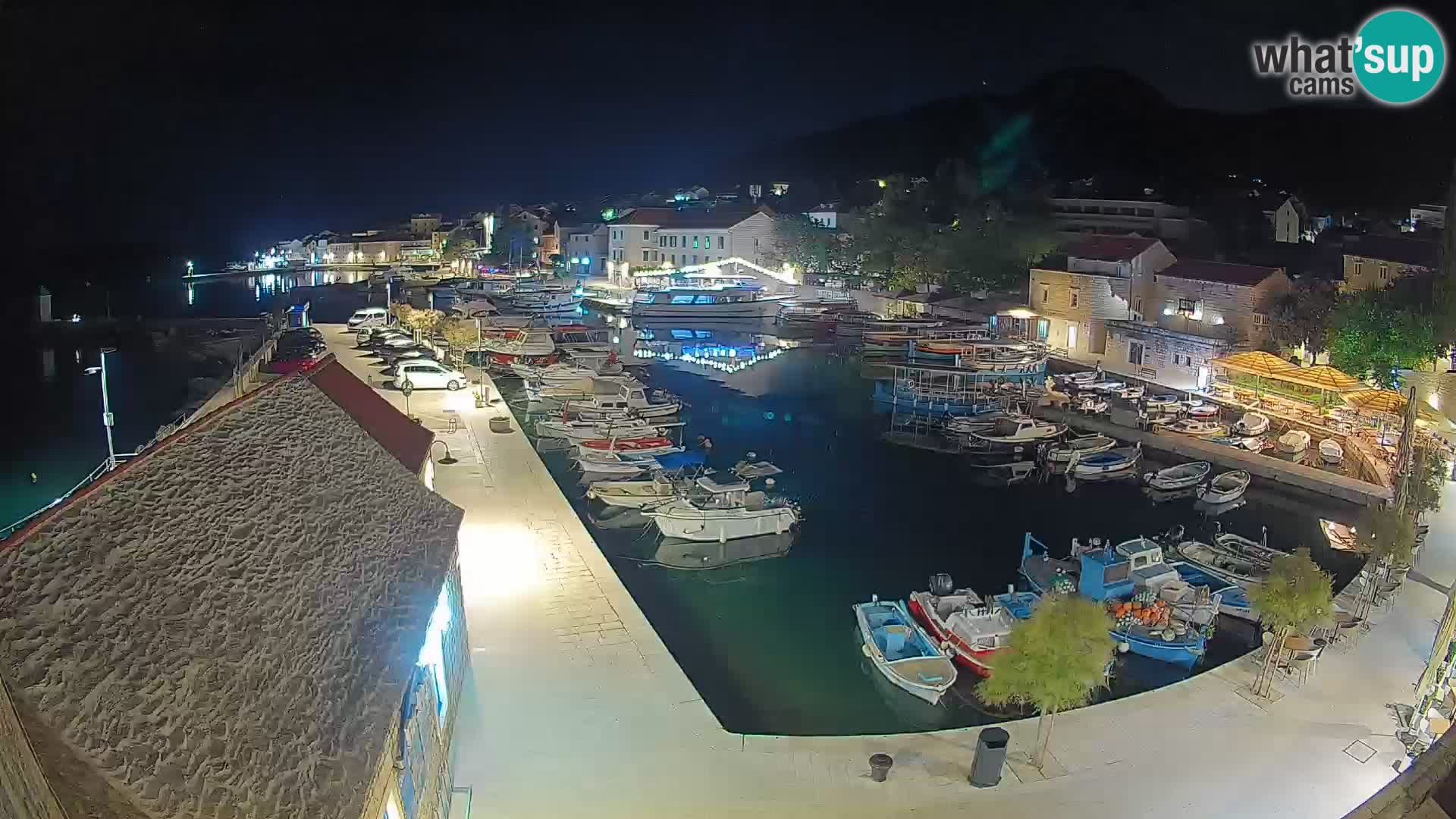 Webcam Bol Harbour – Live View of Bol Riva & Marina