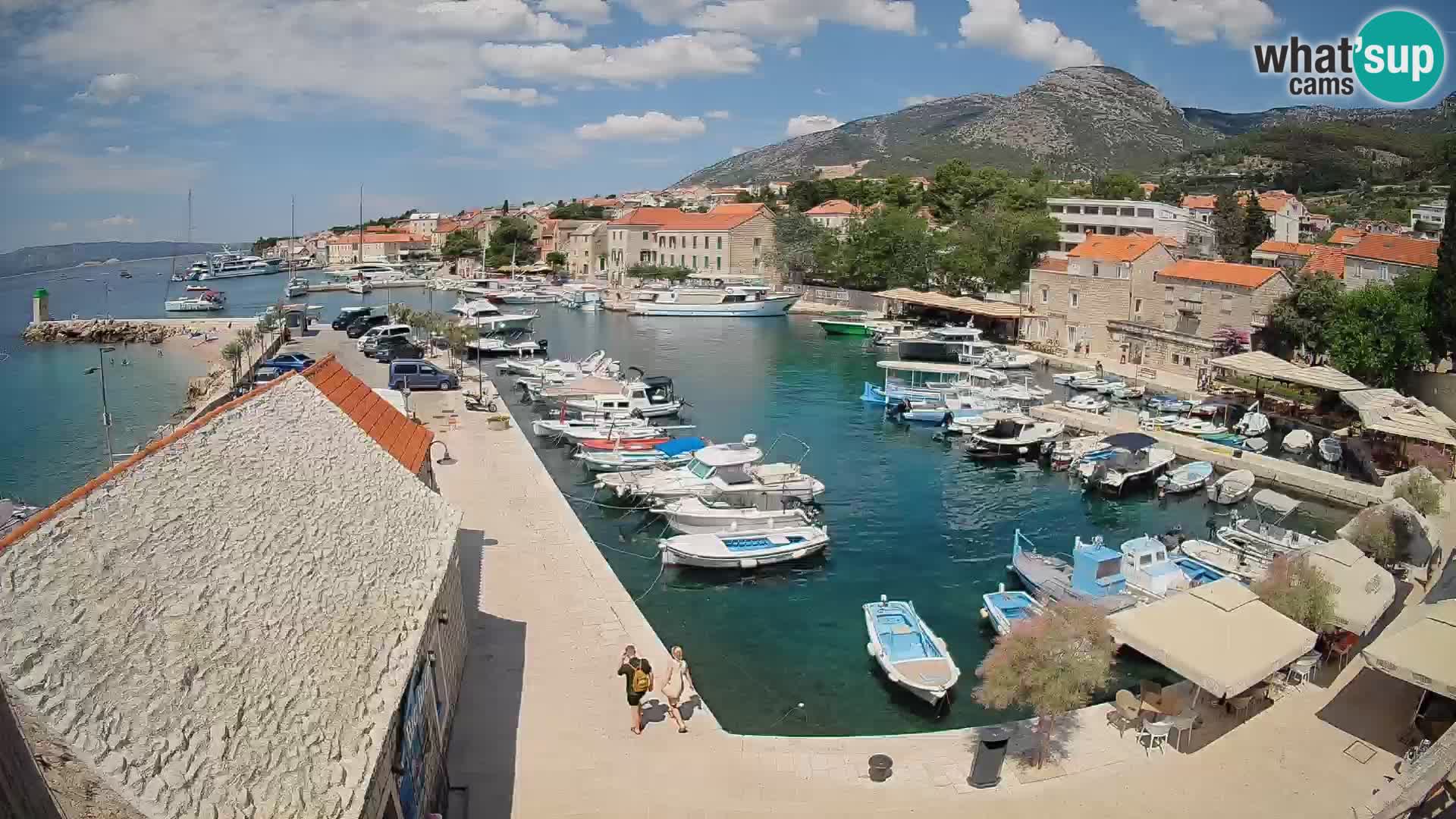 Webcam Bol Harbour – Live View of Bol Riva & Marina