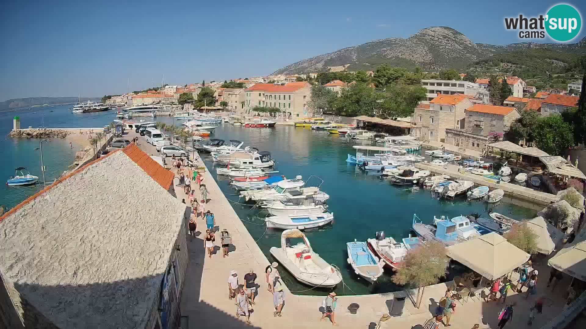 Webcam Bol Harbour – Live View of Bol Riva & Marina