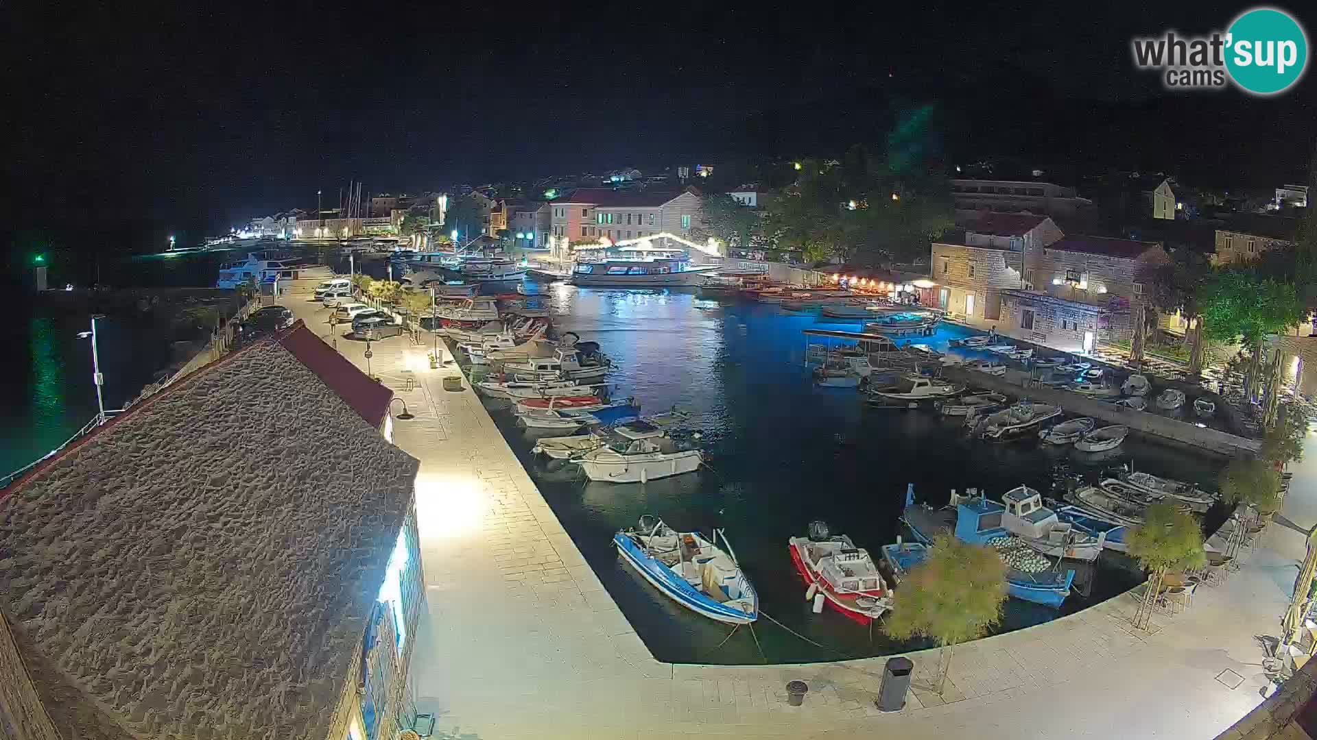 Webcam Bol Harbour – Live View of Bol Riva & Marina