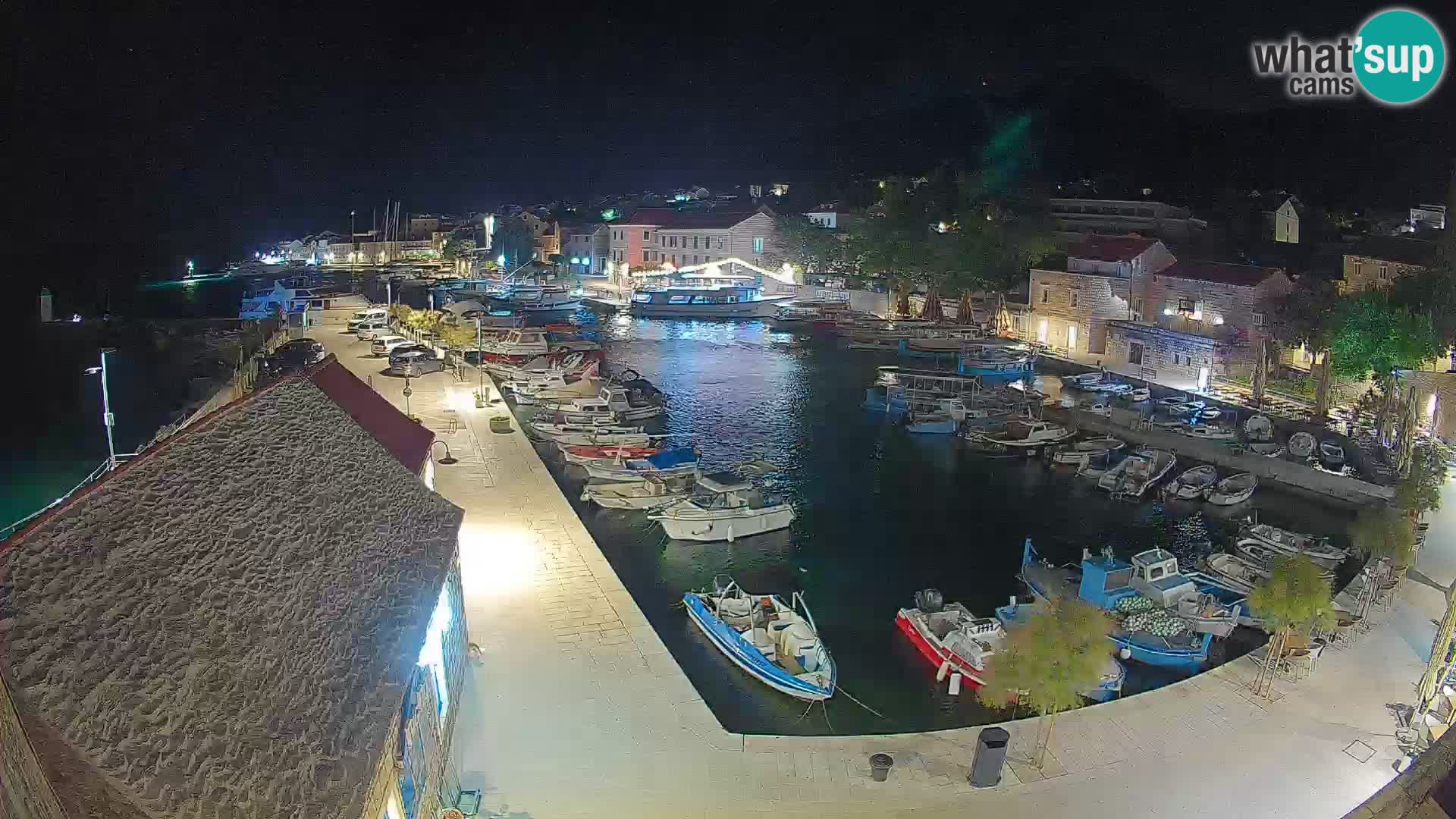 Webcam Bol Harbour – Live View of Bol Riva & Marina