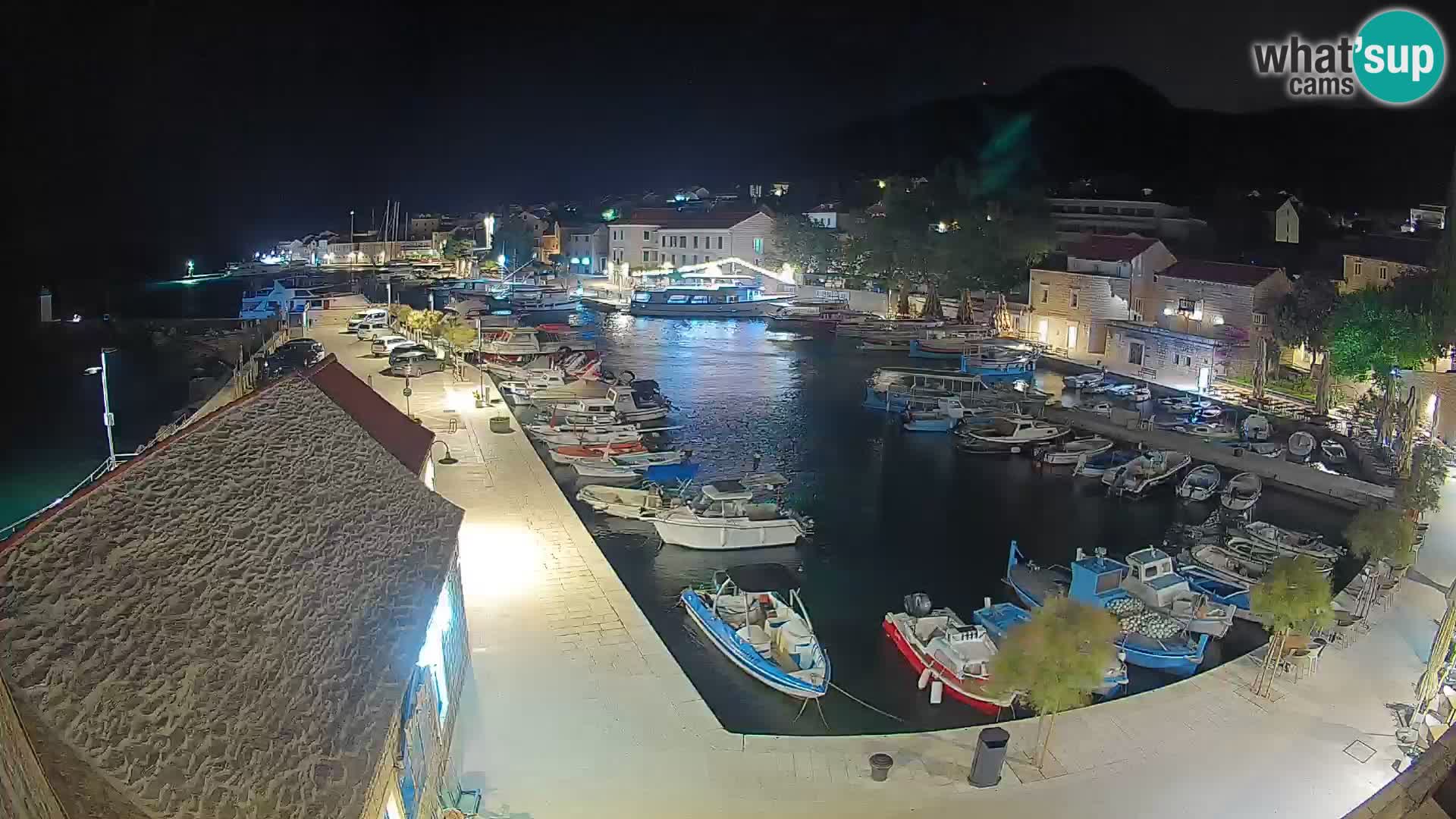 Webcam Bol Harbour – Live View of Bol Riva & Marina