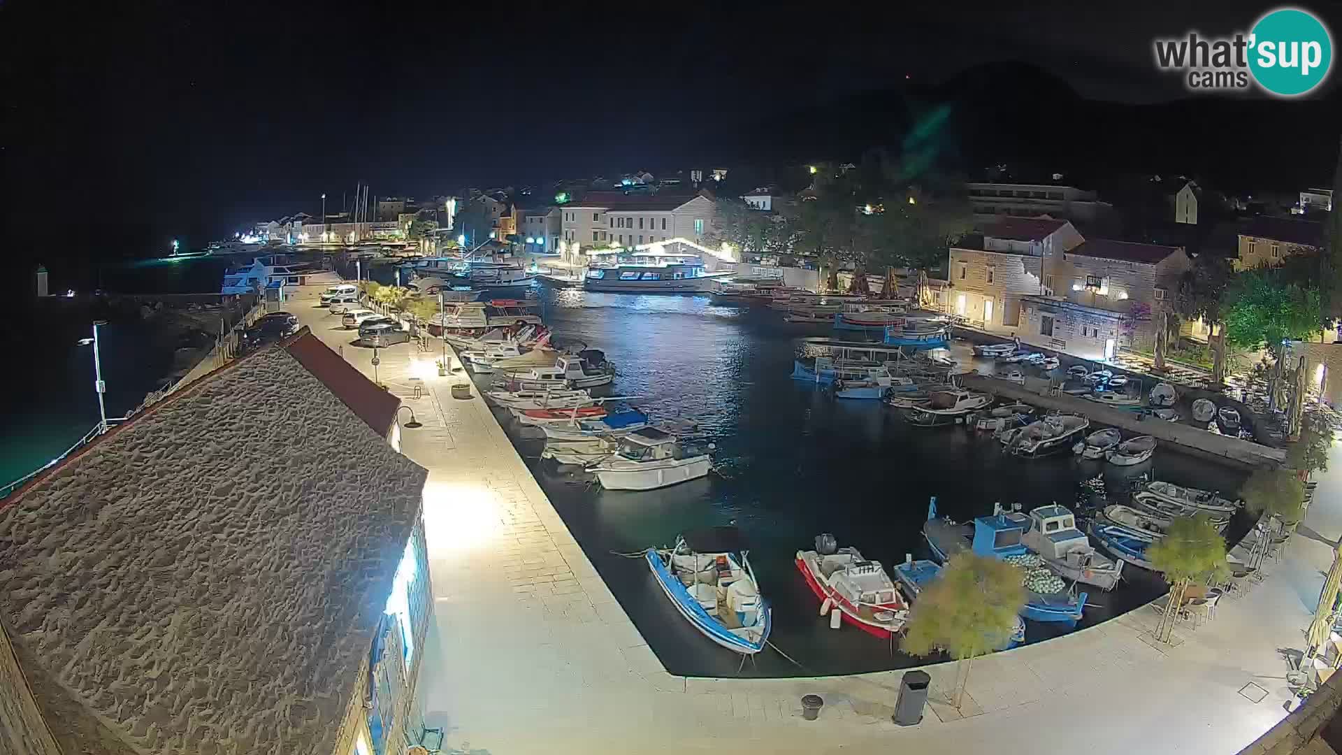 Webcam Bol Harbour – Live View of Bol Riva & Marina