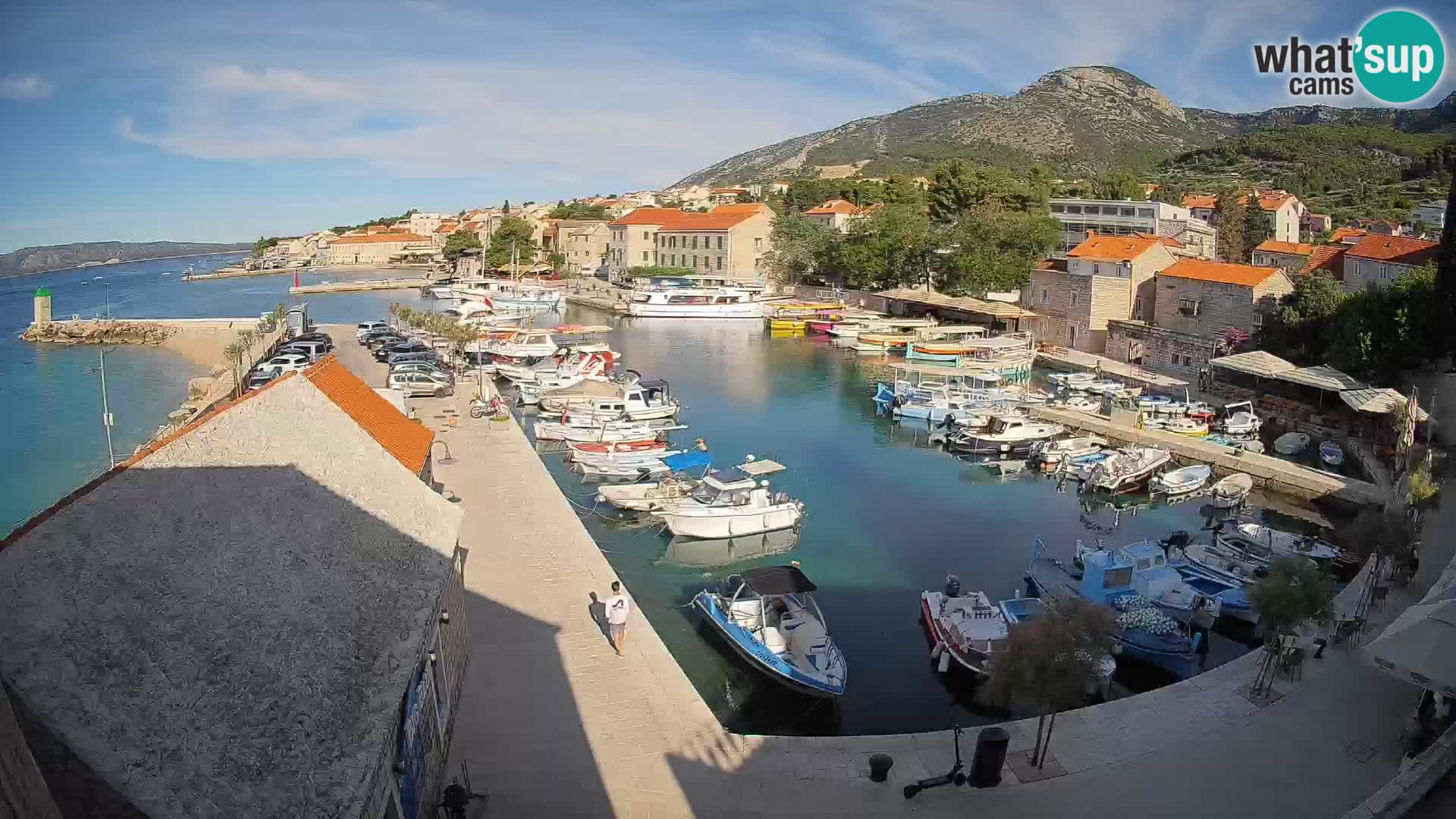 Webcam Bol Hafen – Liveblick auf Bol Riva & Marina