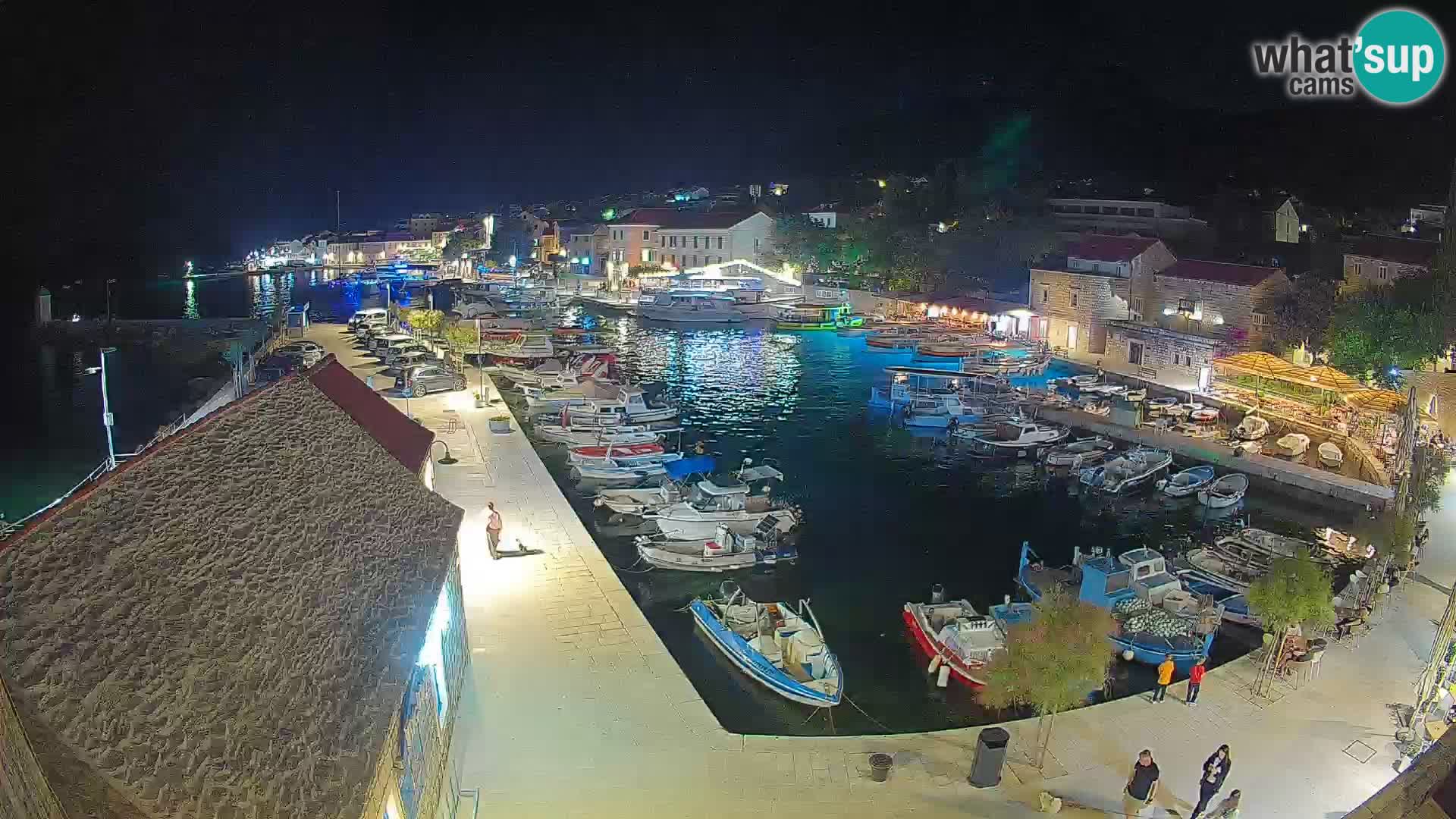 Webcam Bol Harbour – Live View of Bol Riva & Marina