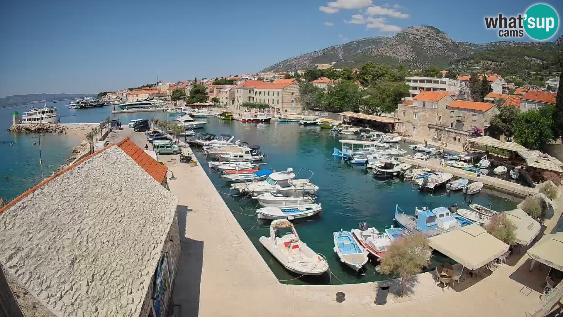 Webcam Bol Hafen – Liveblick auf Bol Riva & Marina