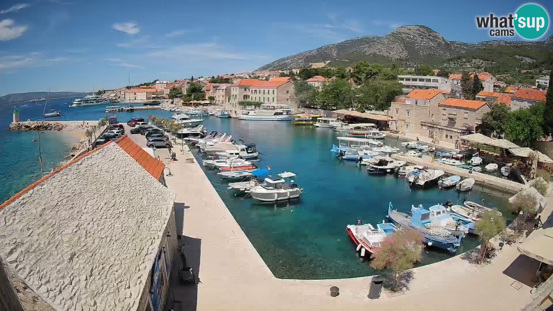 Webcam Bol Harbour – Live View of Bol Riva & Marina