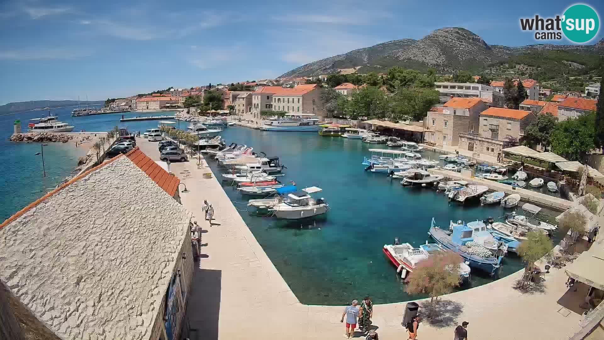 Webcam Bol Harbour – Live View of Bol Riva & Marina