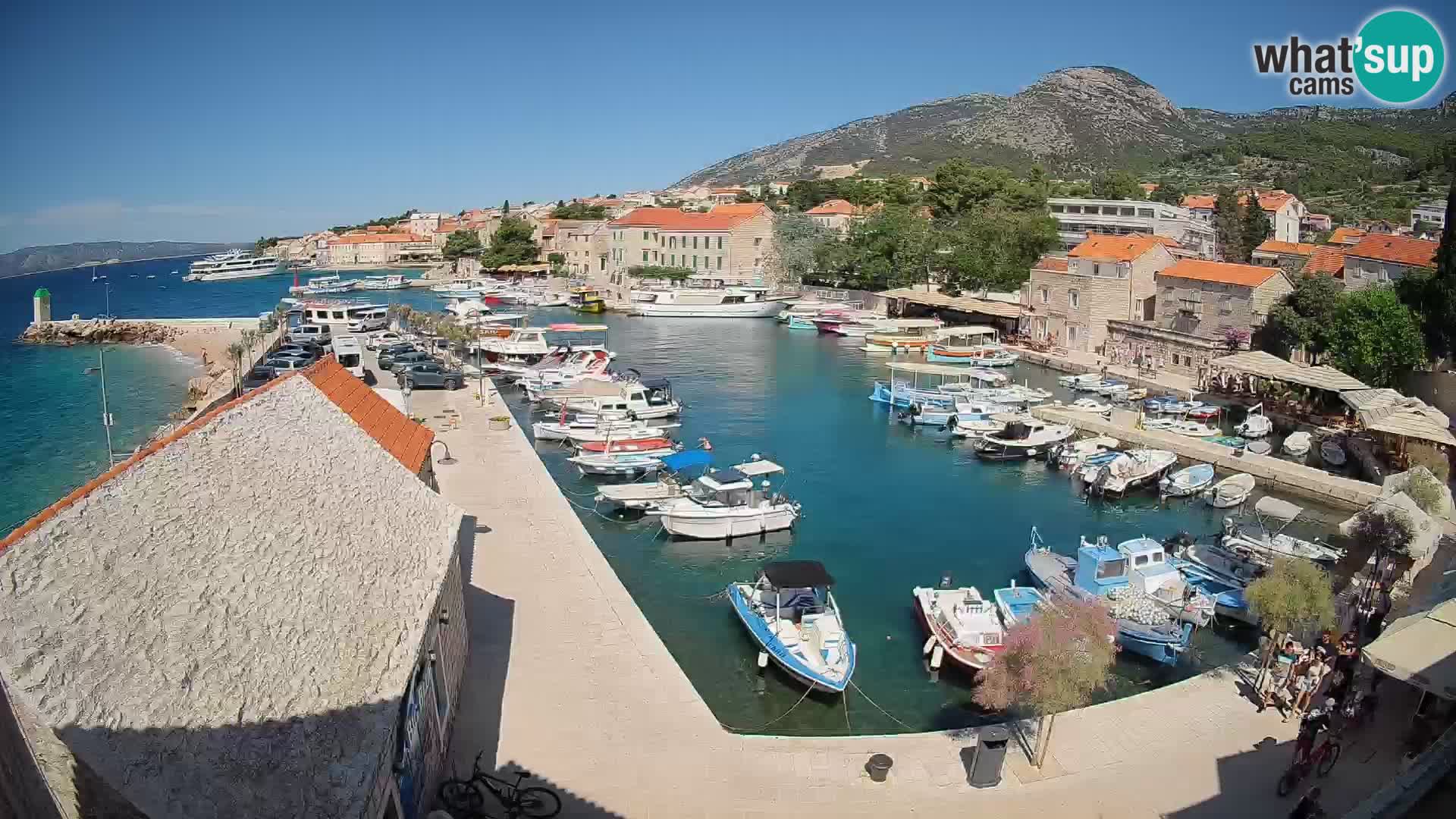 Webcam Bol Harbour – Live View of Bol Riva & Marina