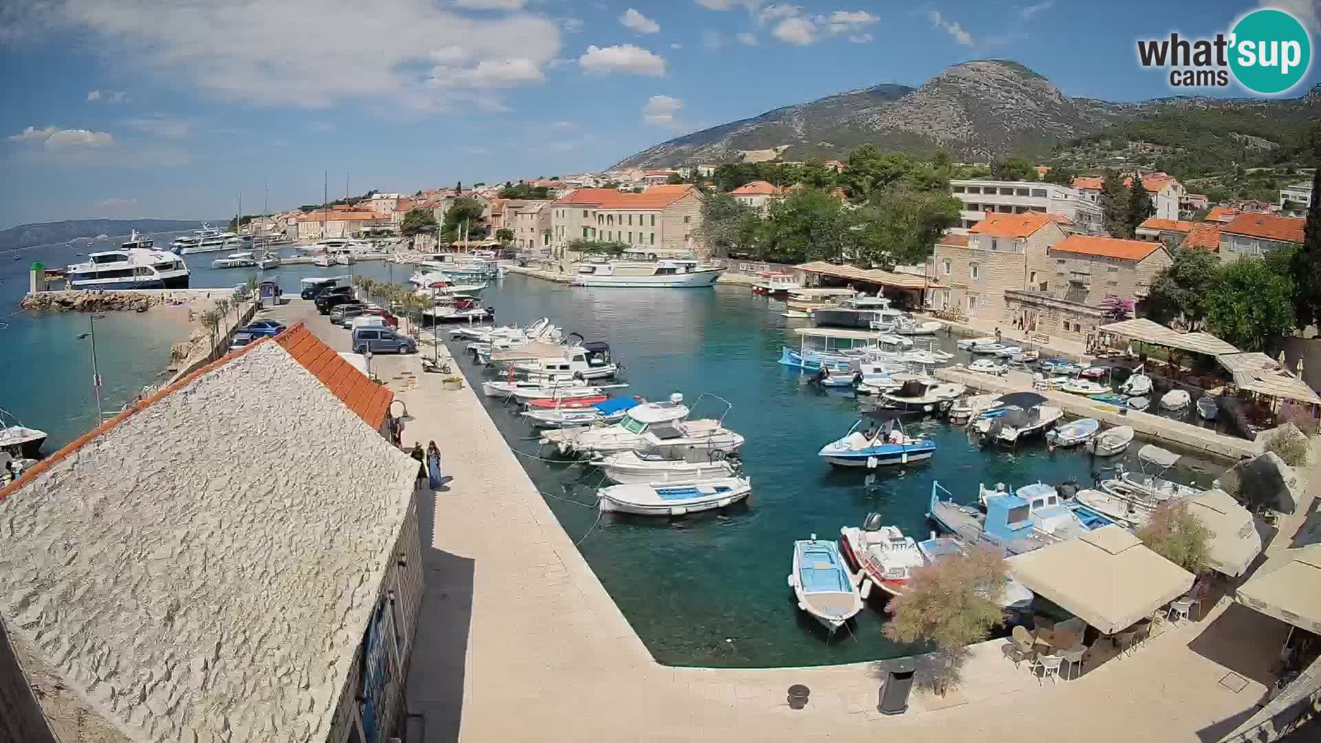 Webcam Bol Hafen – Liveblick auf Bol Riva & Marina