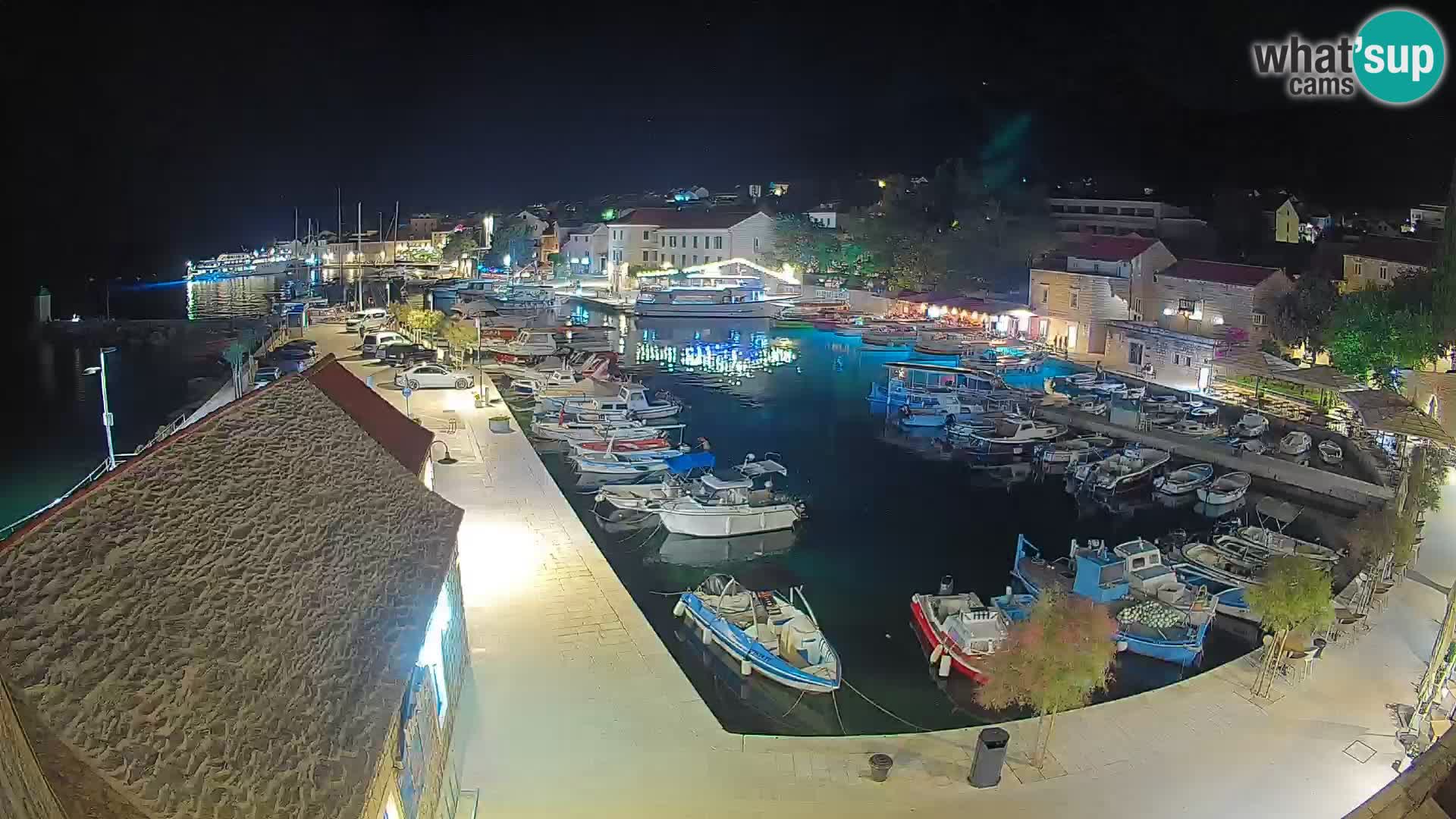 Webcam Bol Hafen – Liveblick auf Bol Riva & Marina