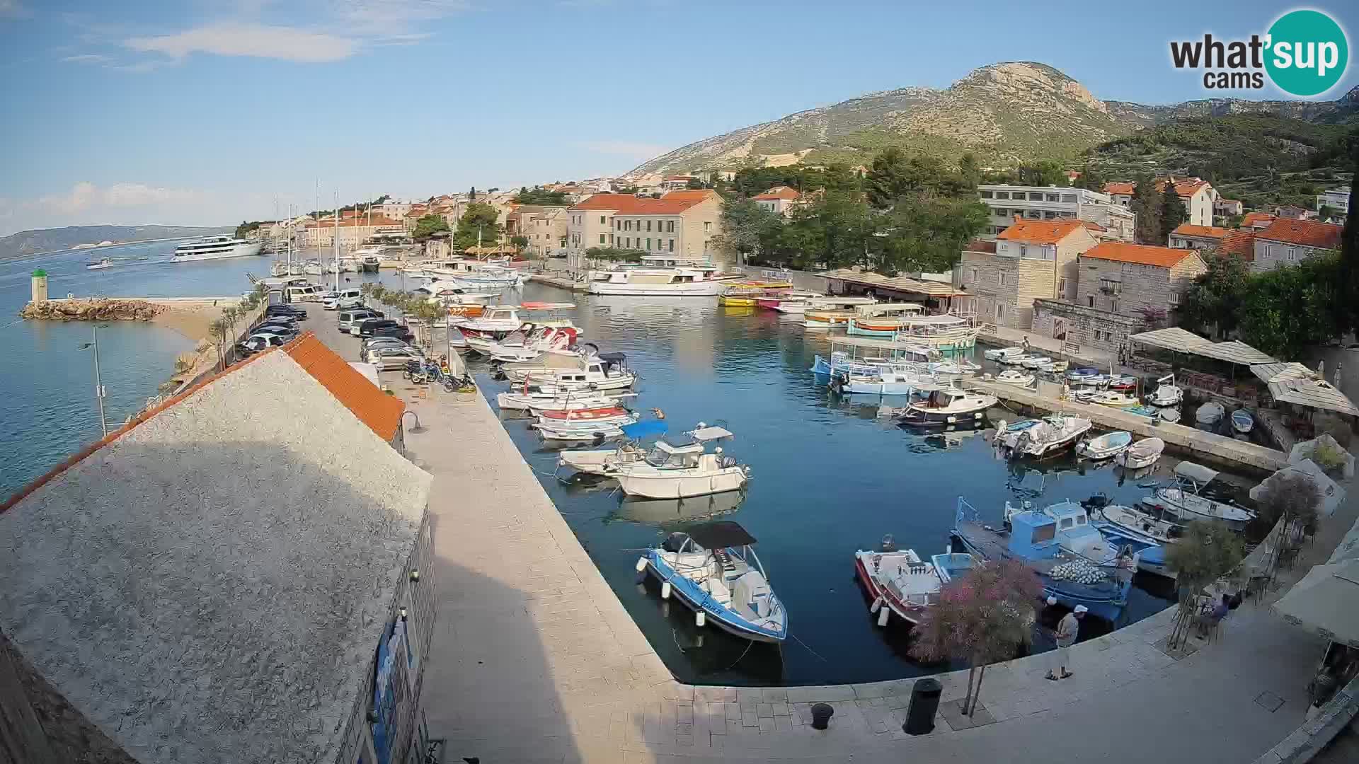 Webcam Bol Harbour – Live View of Bol Riva & Marina
