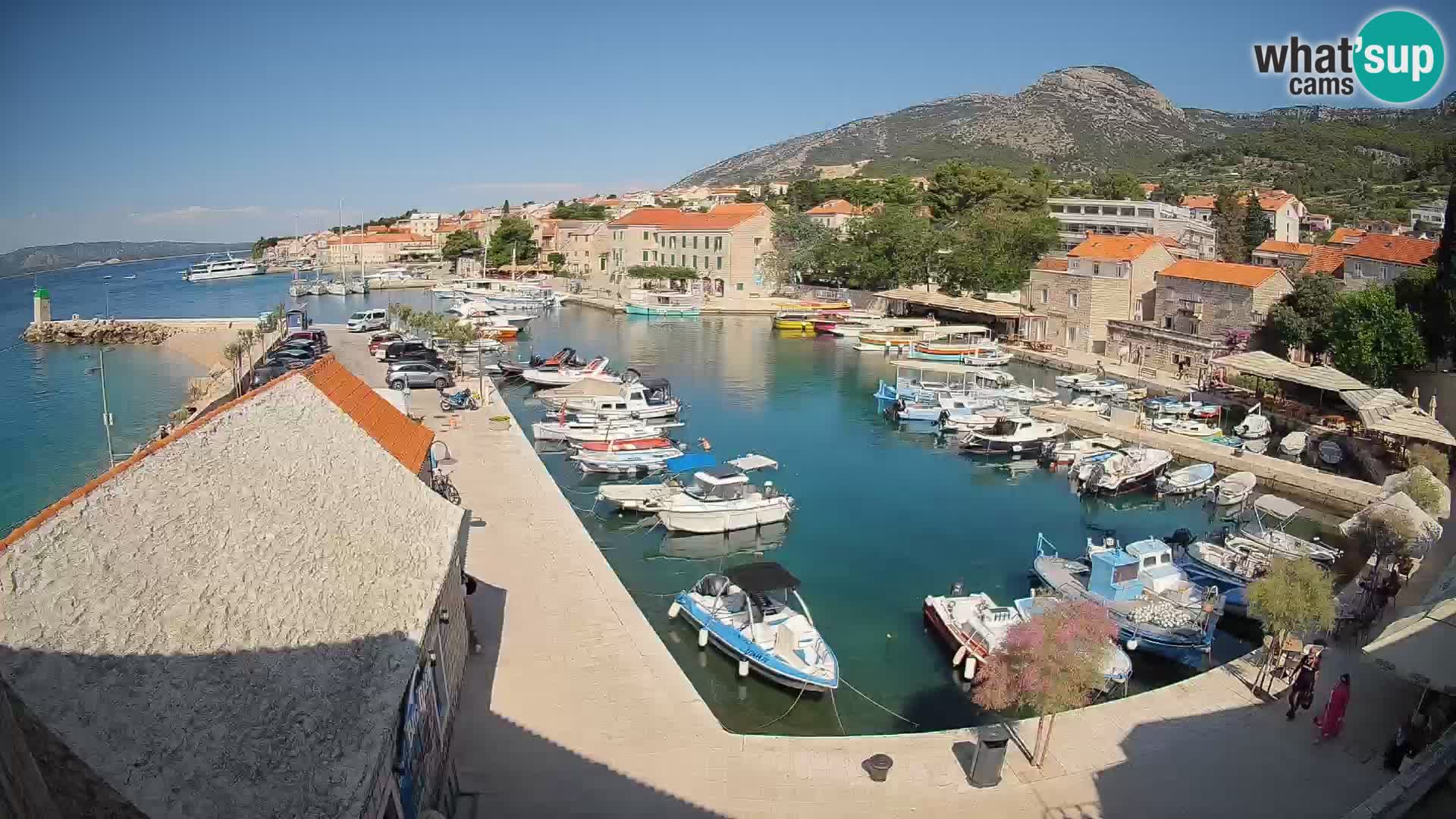 Webcam Bol Harbour – Live View of Bol Riva & Marina
