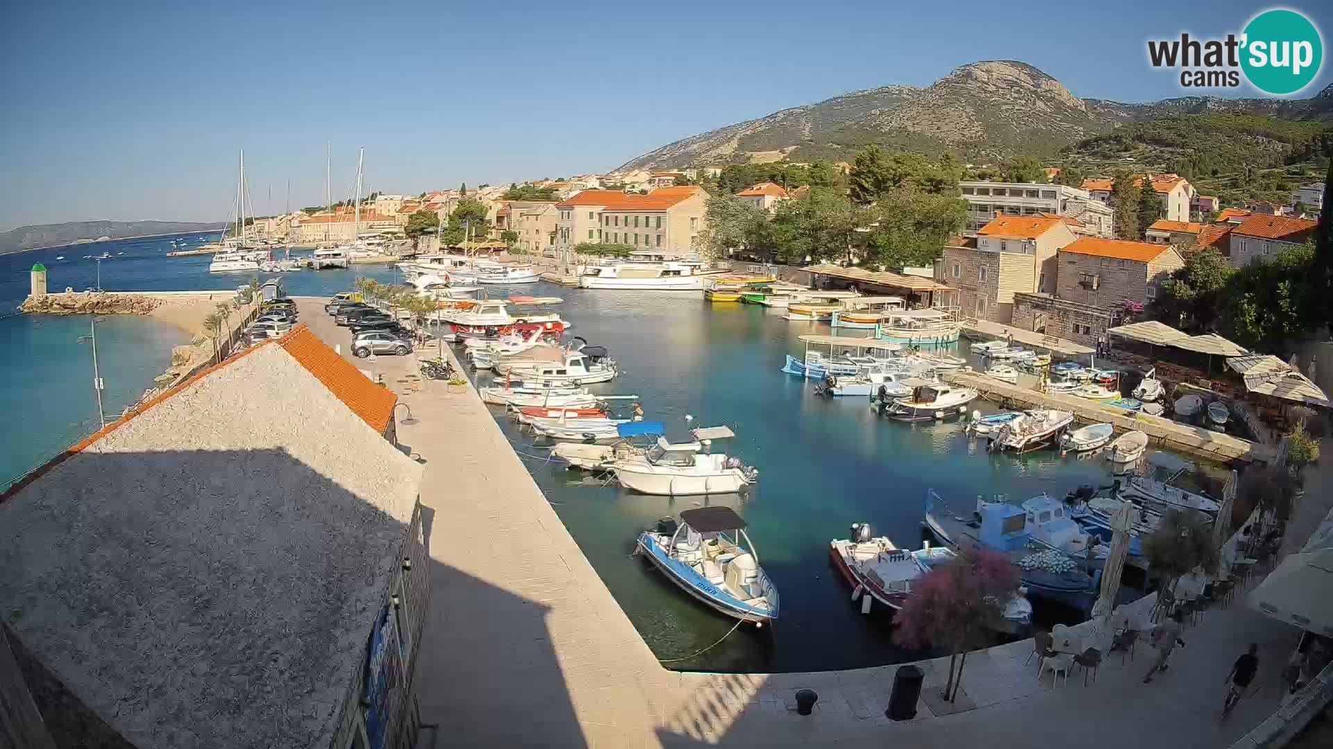 Webcam Bol Harbour – Live View of Bol Riva & Marina