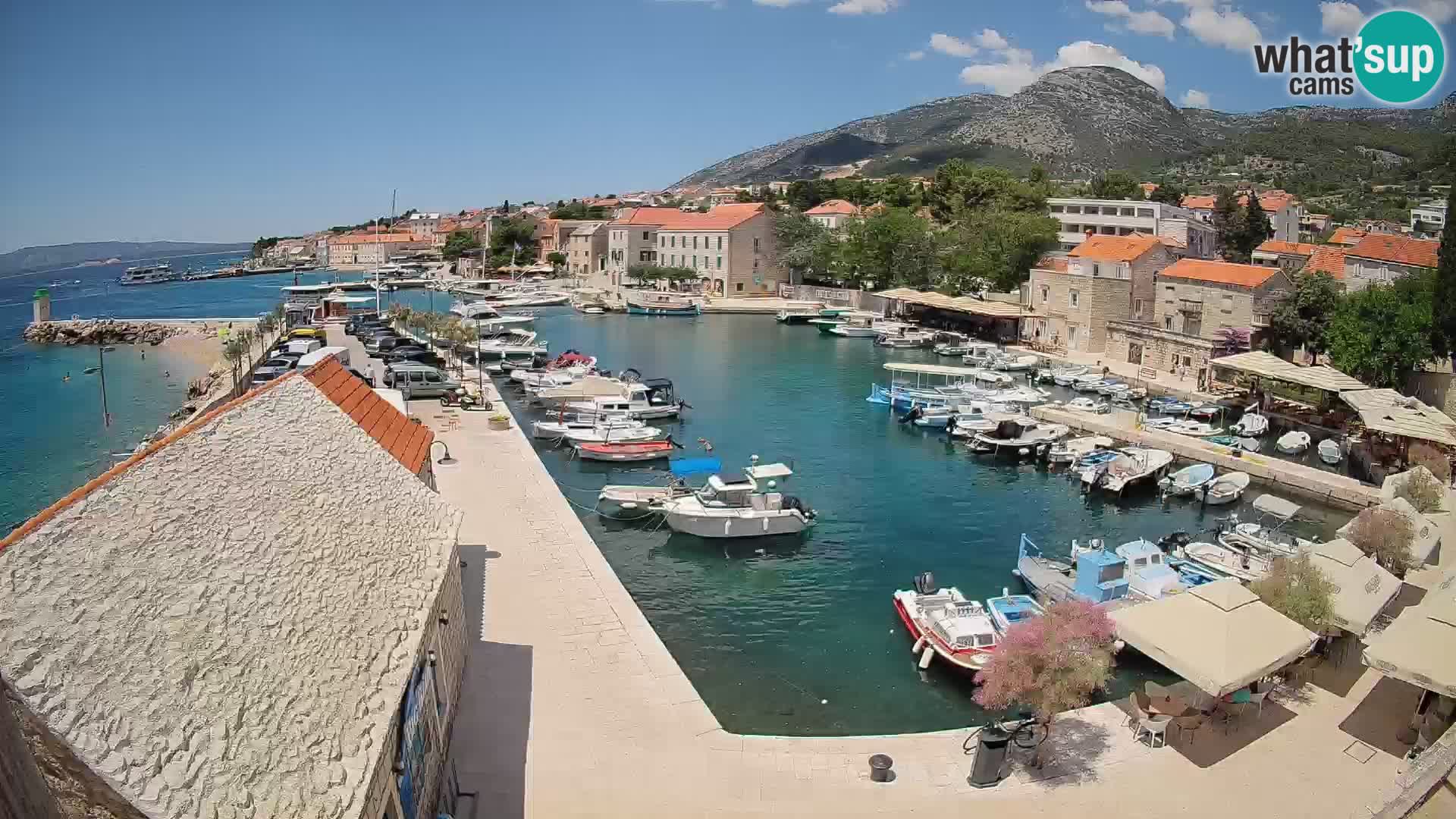 Webcam Bol Harbour – Live View of Bol Riva & Marina