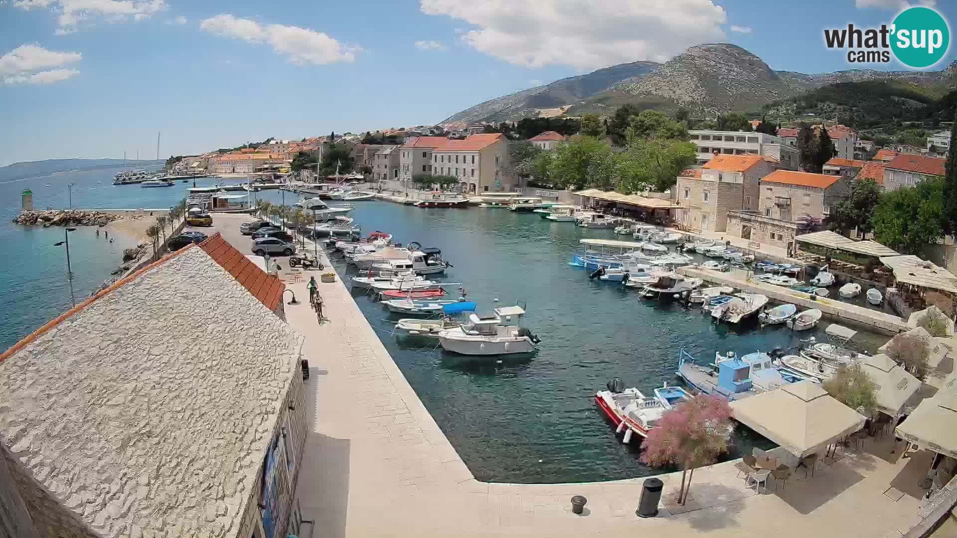 Webcam Bol Harbour – Live View of Bol Riva & Marina