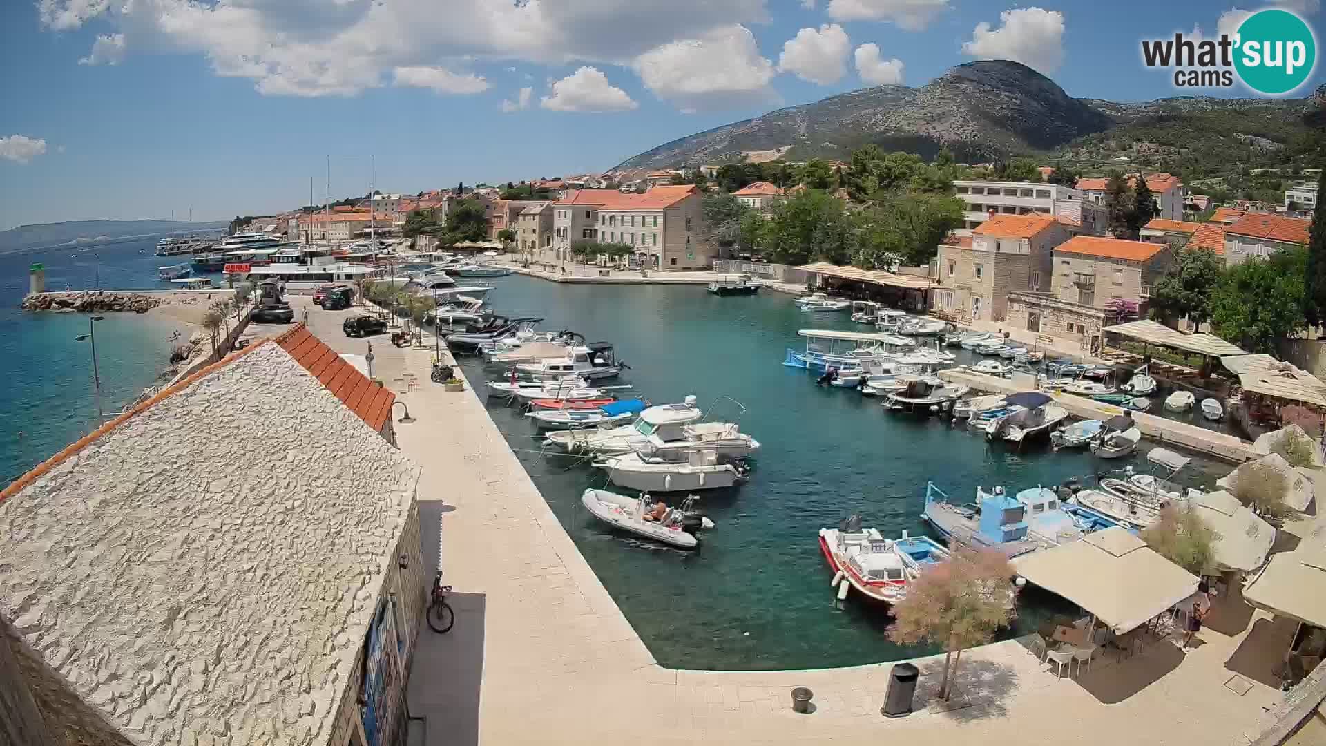 Webcam Bol Harbour – Live View of Bol Riva & Marina