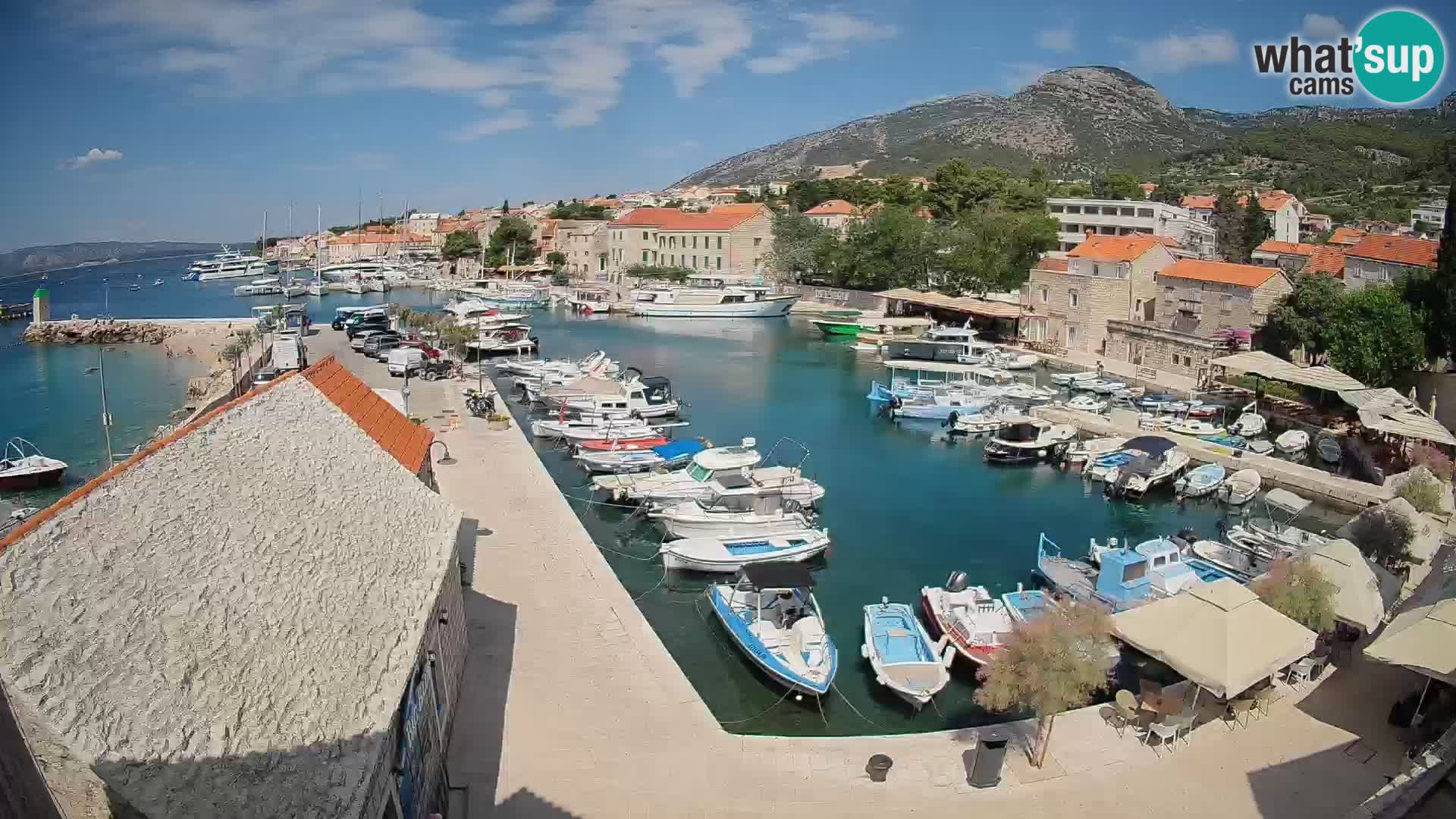 Webcam Bol Hafen – Liveblick auf Bol Riva & Marina