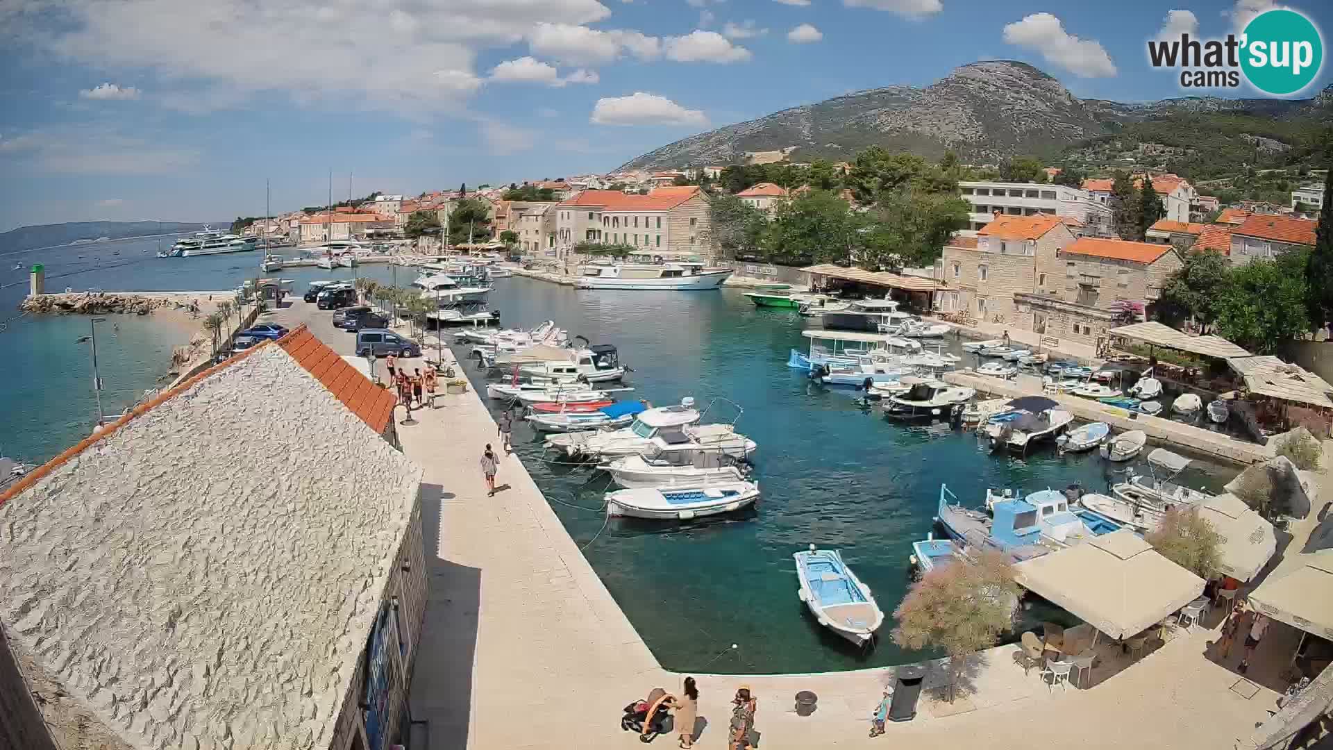 Webcam Bol Harbour – Live View of Bol Riva & Marina