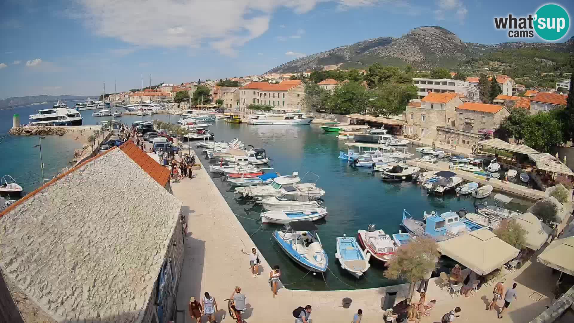 Webcam porto di Bol – Vista live sulla Riva e Marina