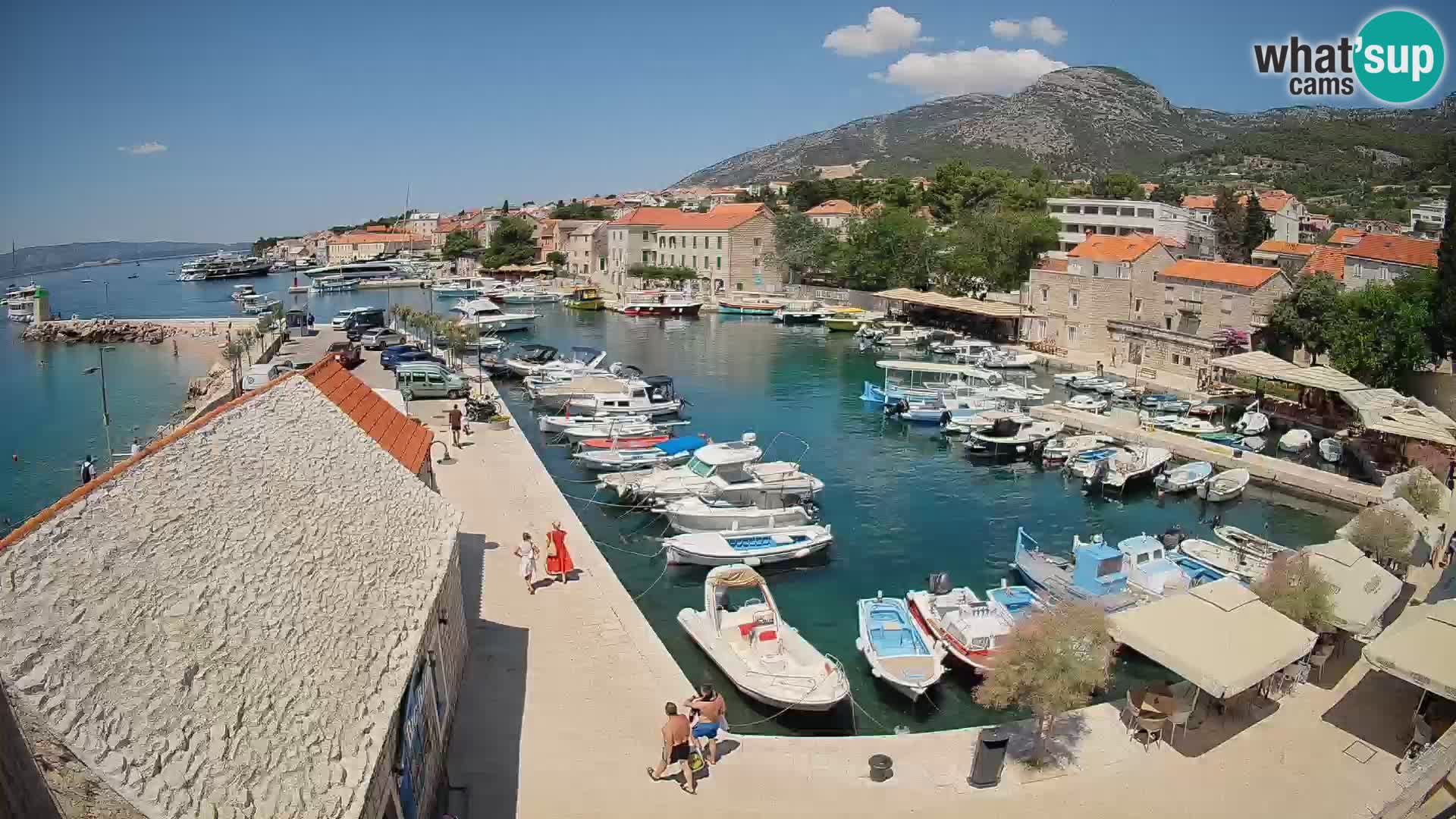 Webcam Bol Hafen – Liveblick auf Bol Riva & Marina