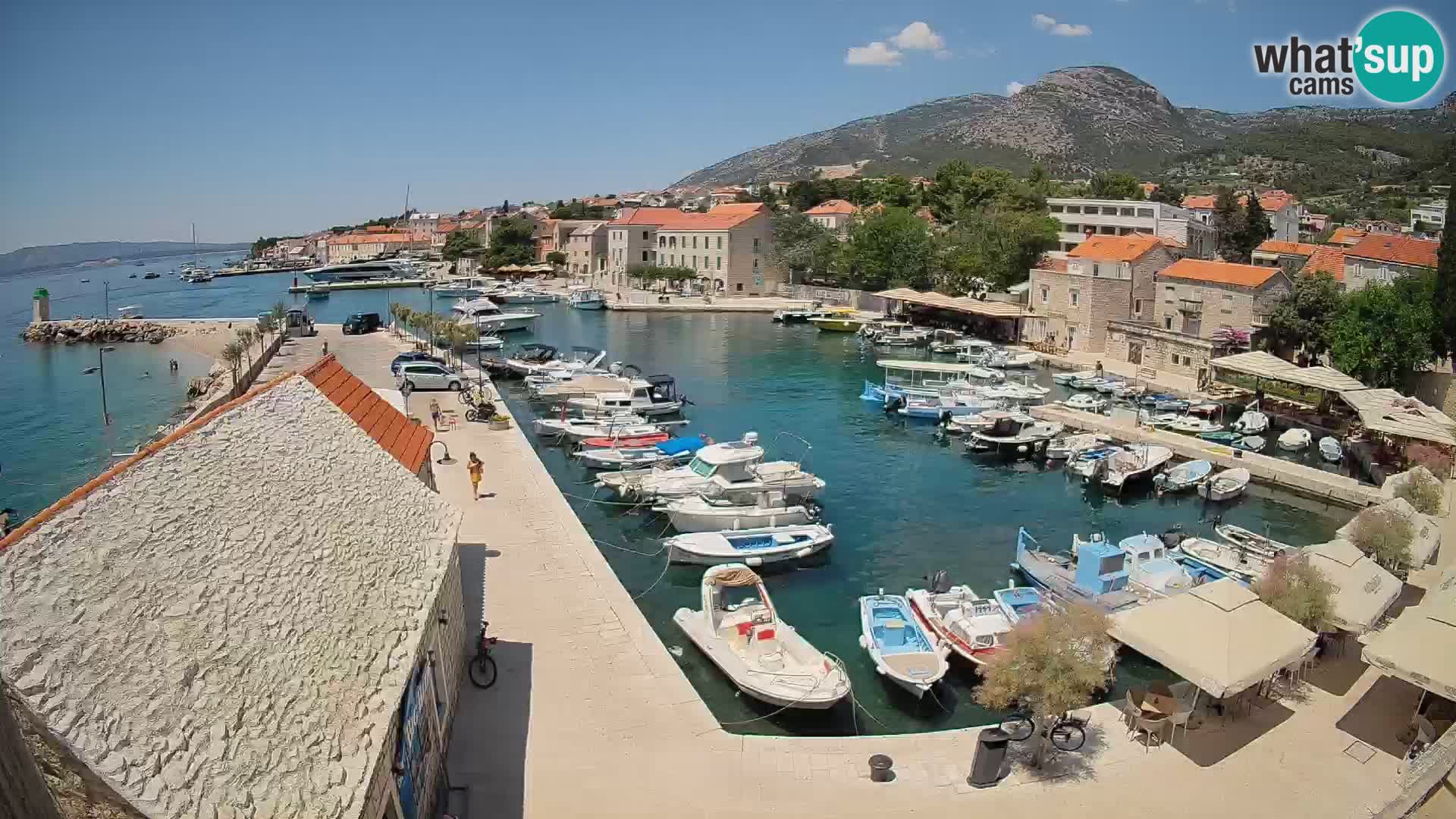 Webcam Bol Hafen – Liveblick auf Bol Riva & Marina