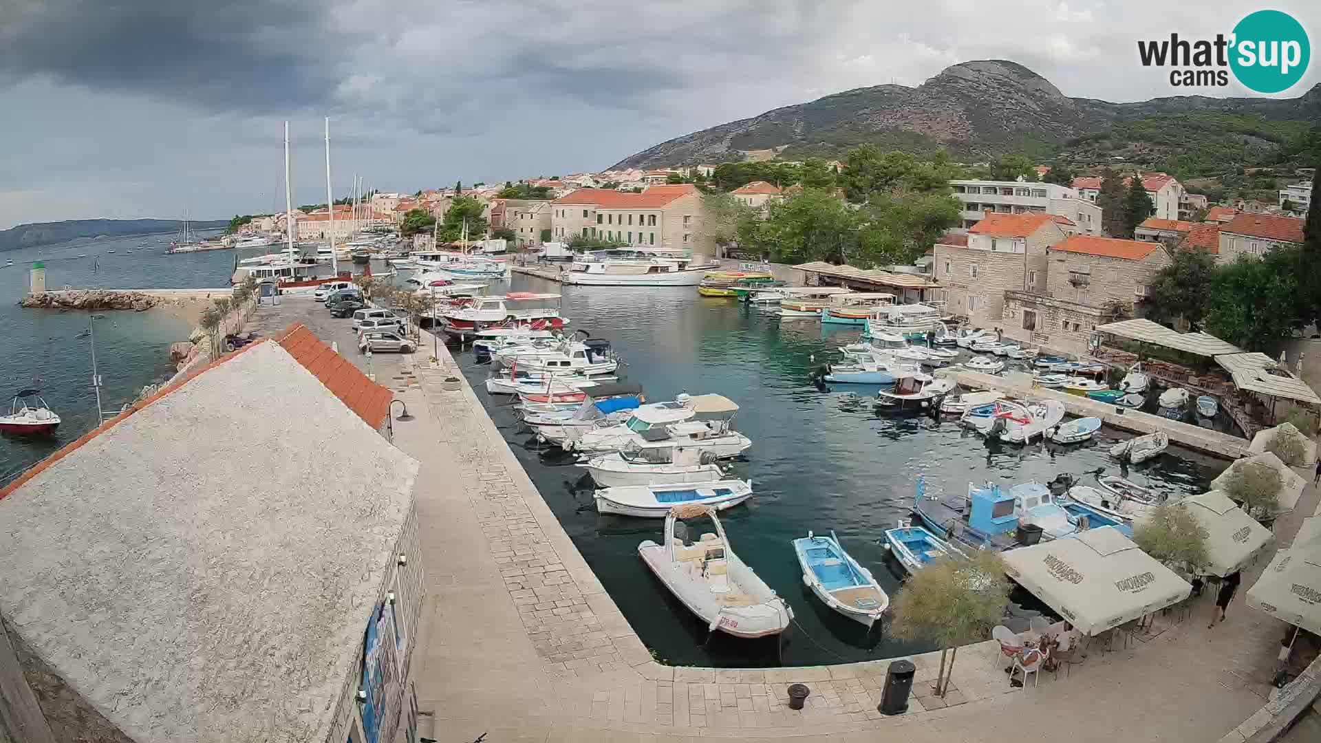 Webcam Bol Harbour – Live View of Bol Riva & Marina