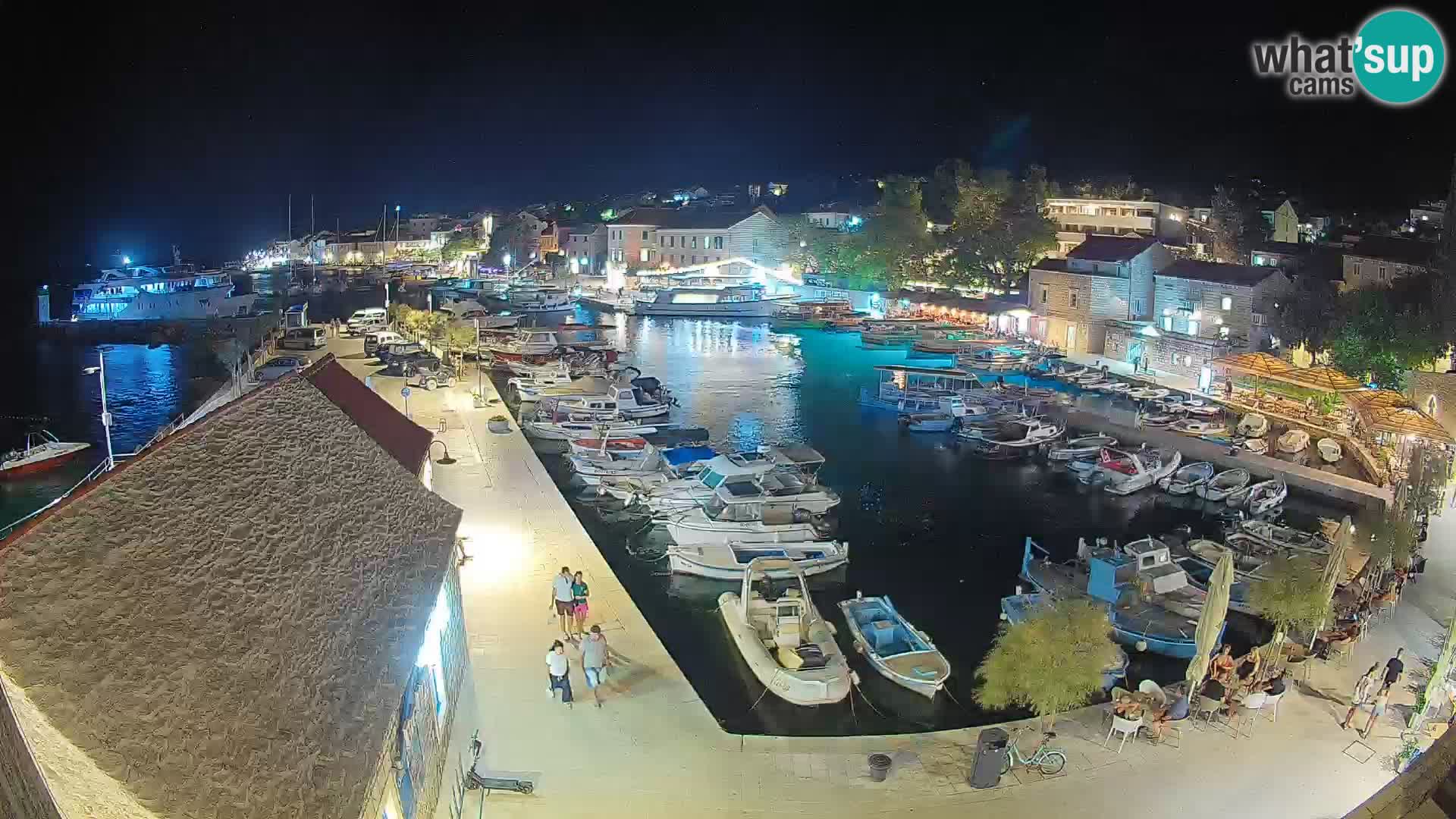 Webcam Bol Harbour – Live View of Bol Riva & Marina