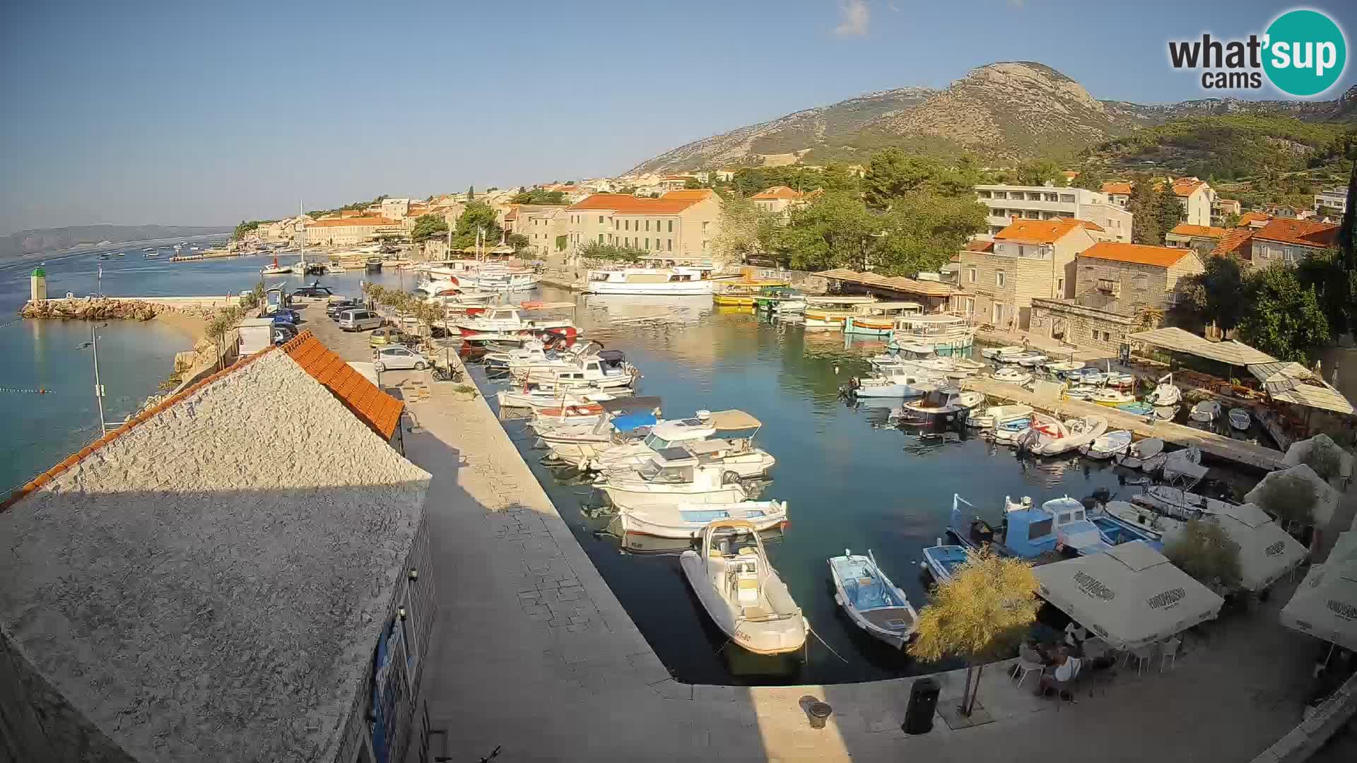 Webcam Bol Harbour – Live View of Bol Riva & Marina