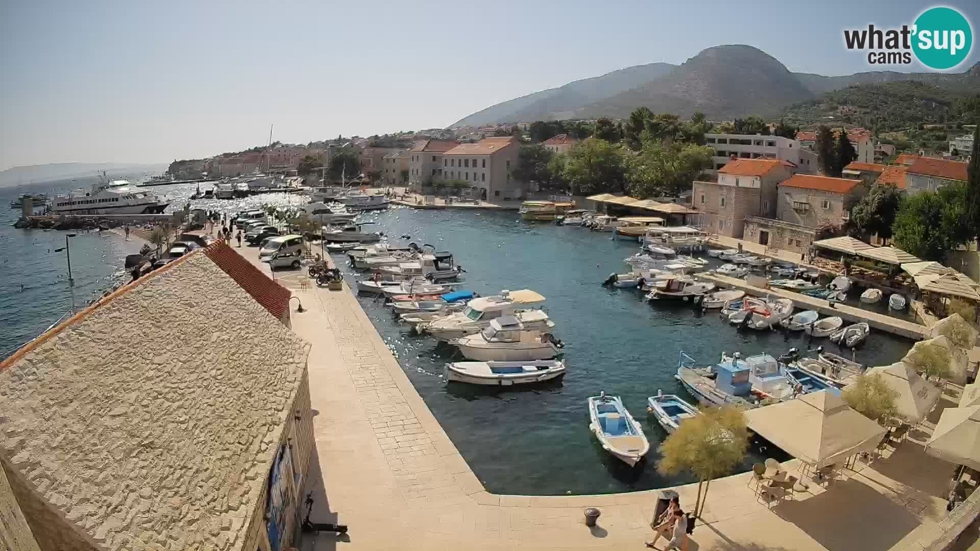Webcam Bol Harbour – Live View of Bol Riva & Marina