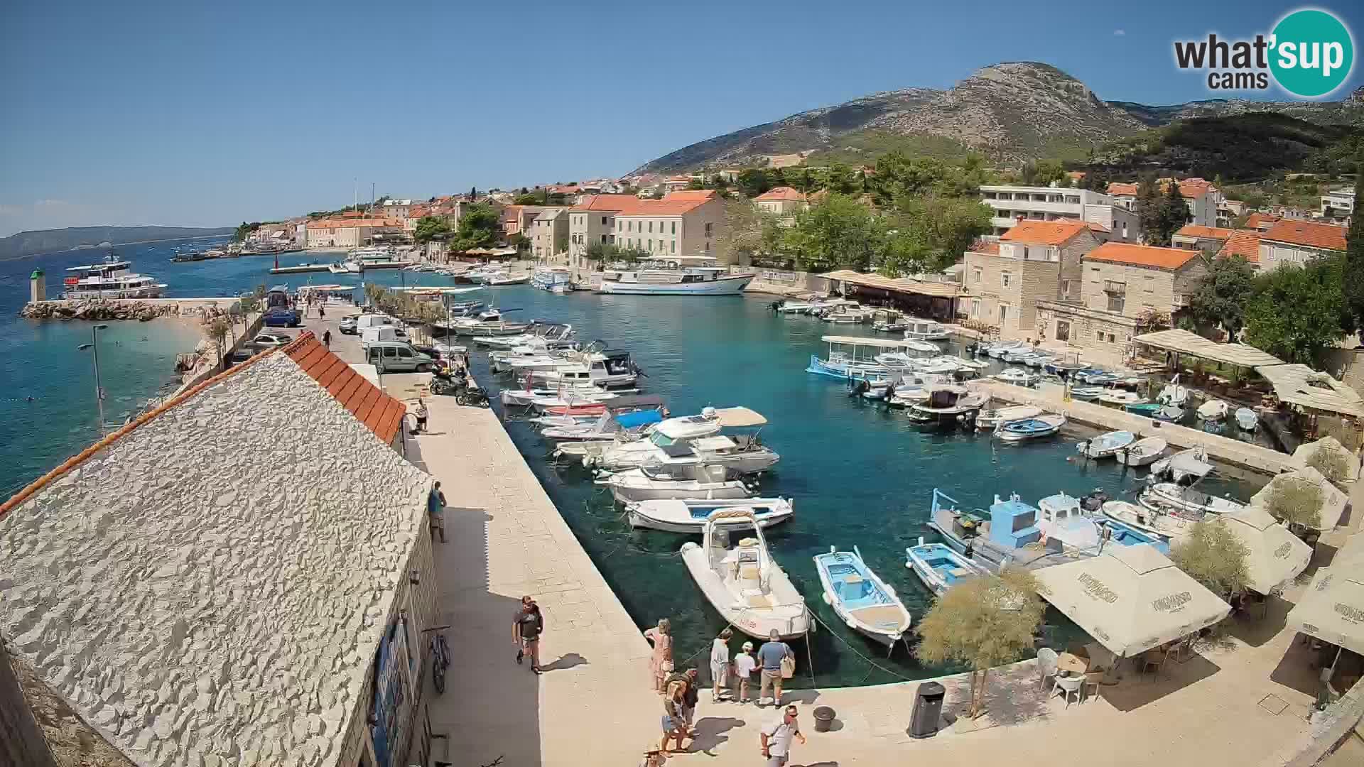 Webcam Bol Harbour – Live View of Bol Riva & Marina