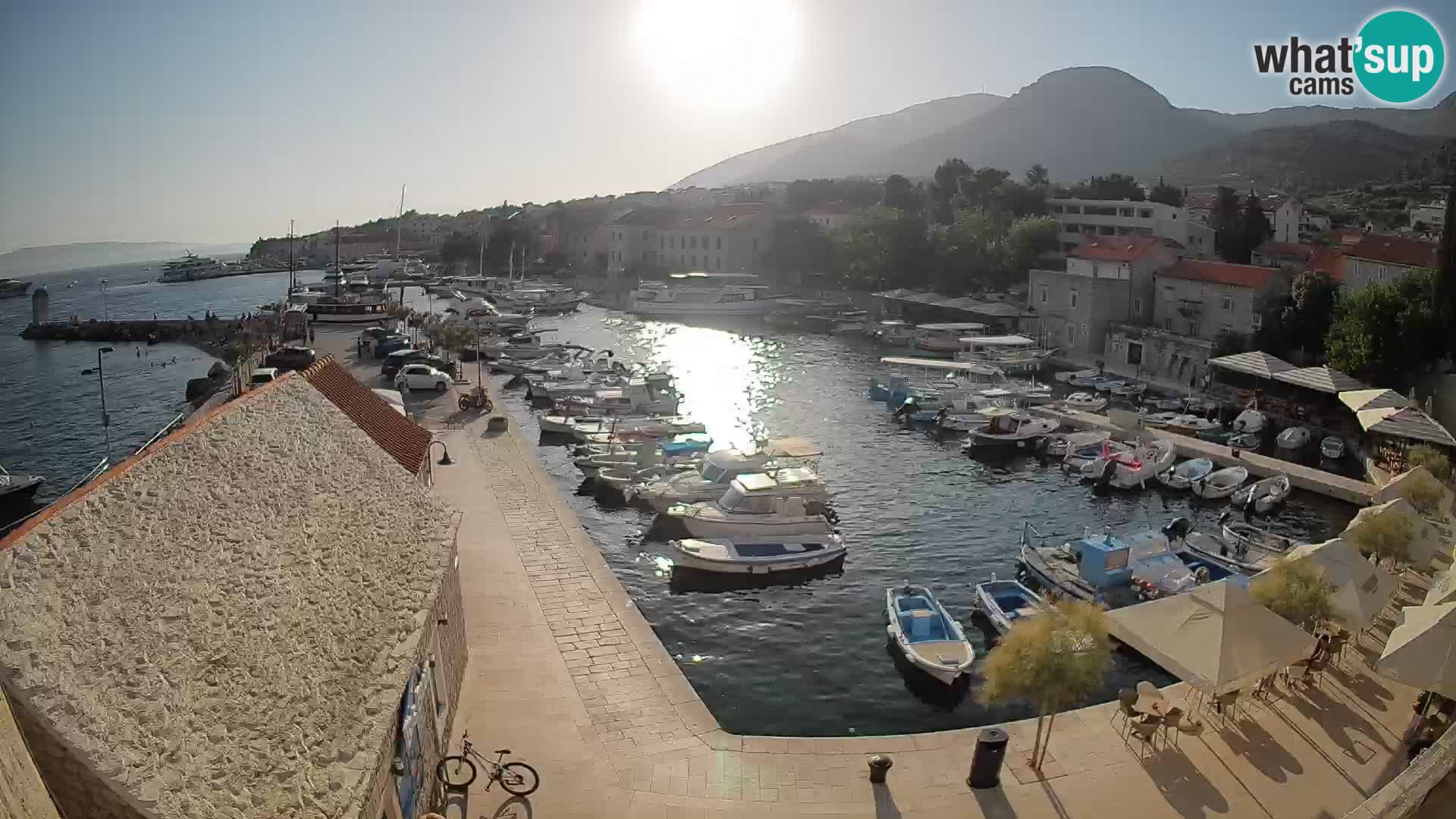 Webcam Bol Harbour – Live View of Bol Riva & Marina