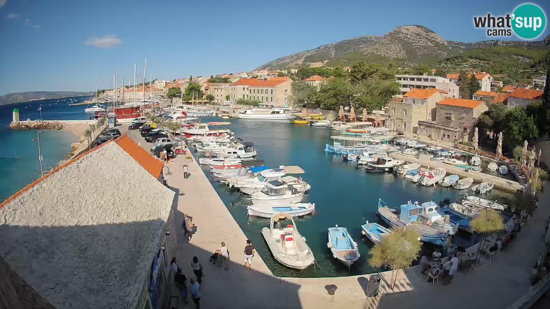 Webcam Bol Hafen – Liveblick auf Bol Riva & Marina