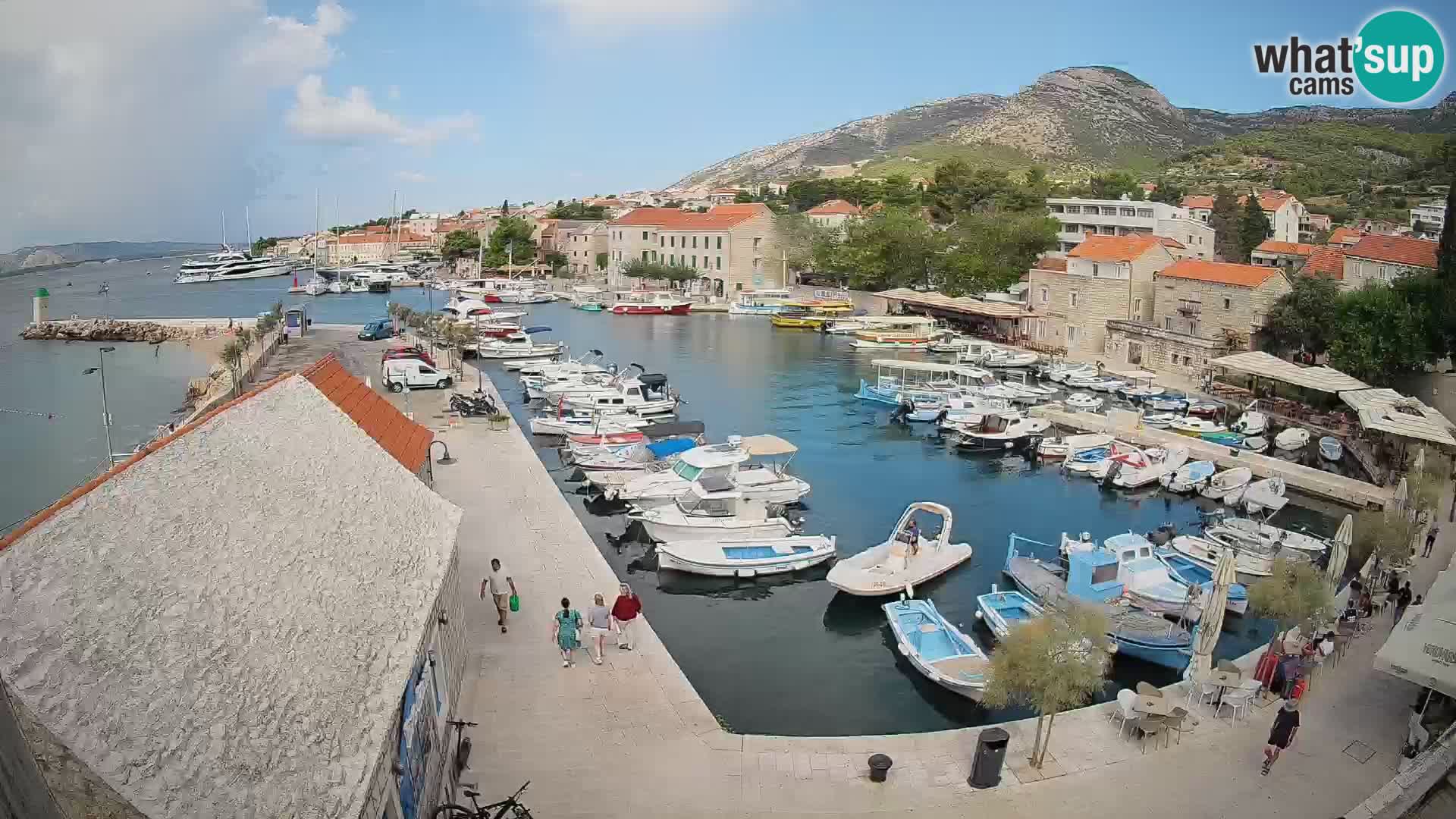 Webcam Bol Harbour – Live View of Bol Riva & Marina