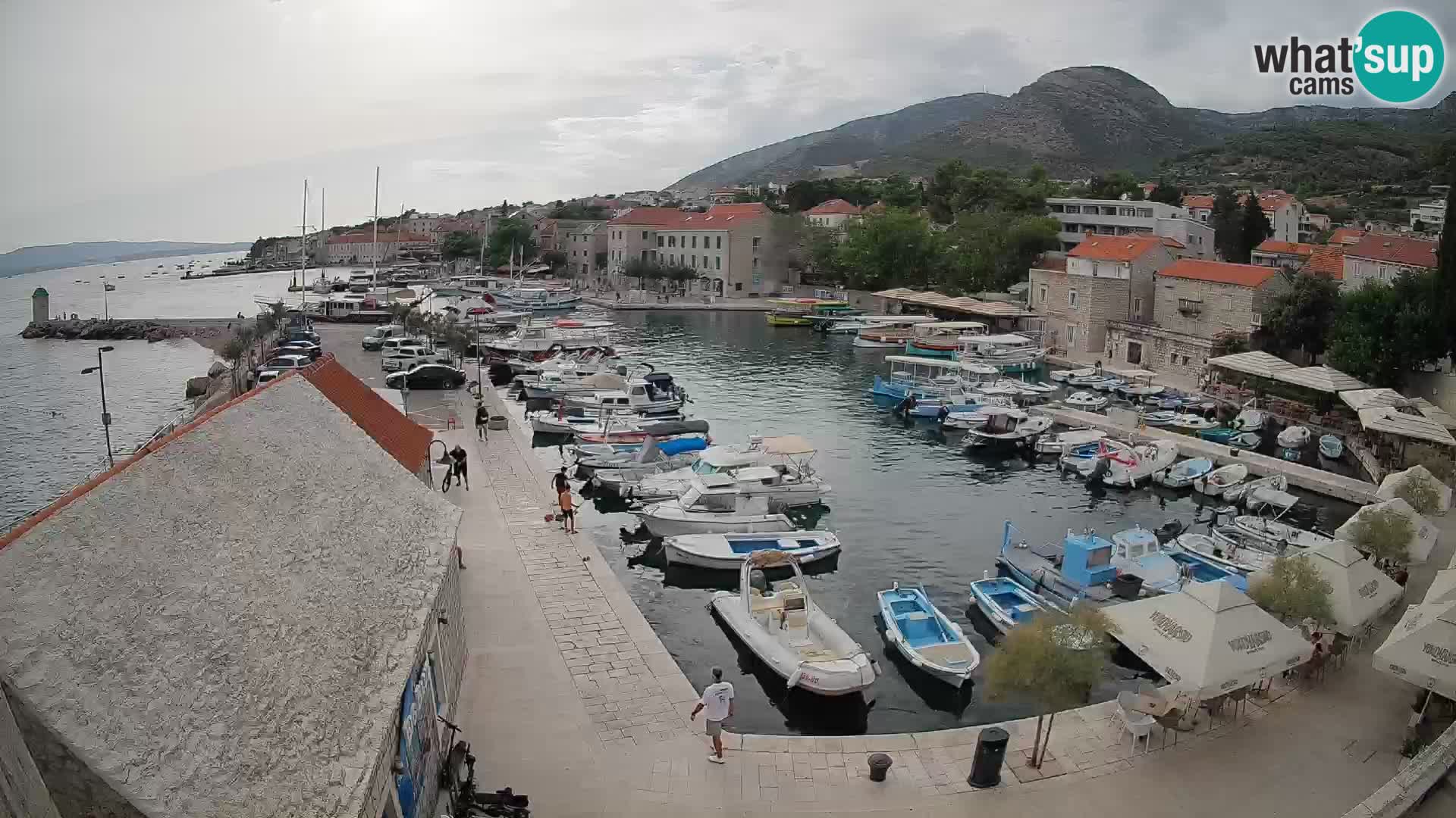 Webcam Bol Harbour – Live View of Bol Riva & Marina