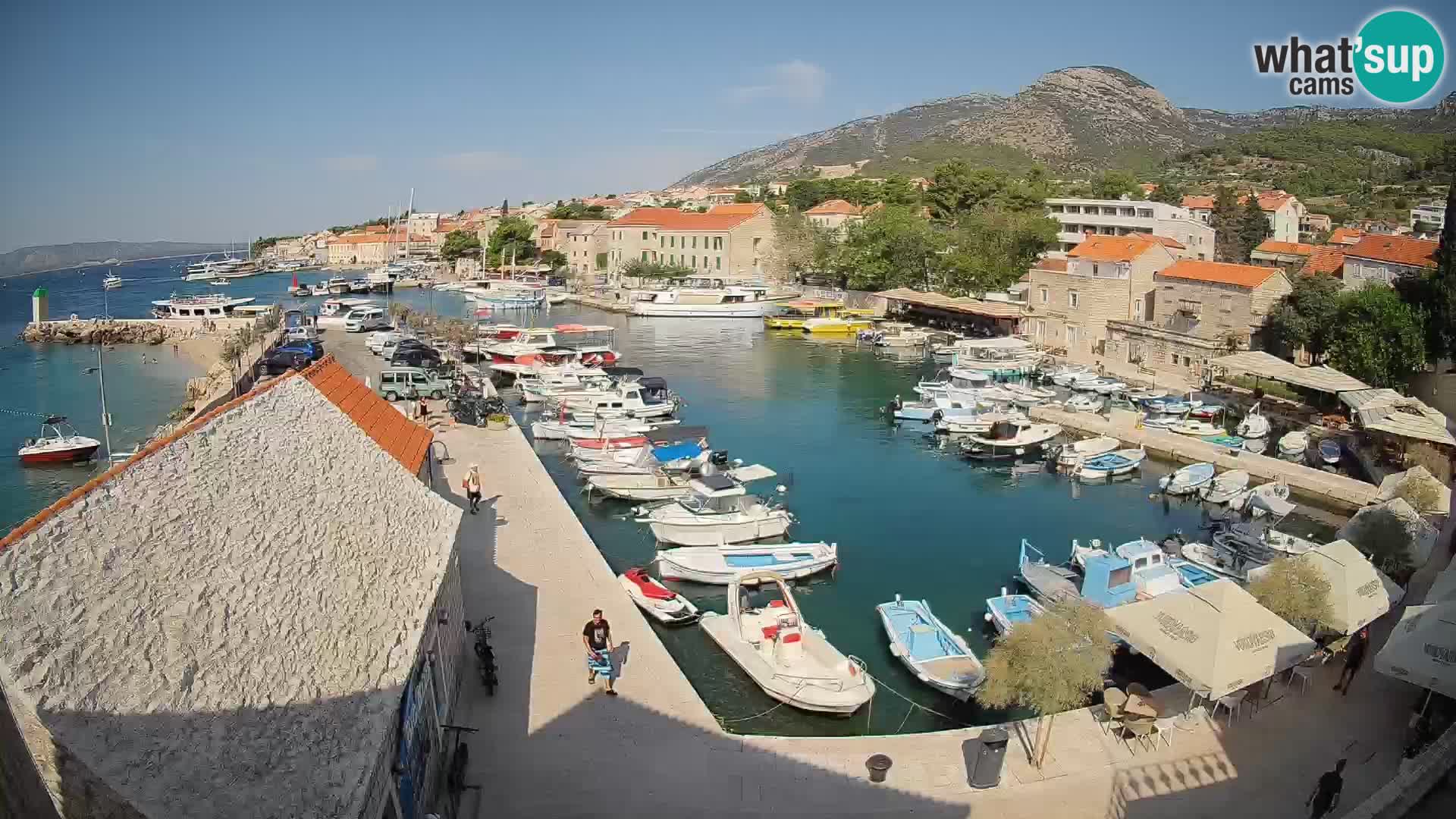 Webcam Bol Harbour – Live View of Bol Riva & Marina