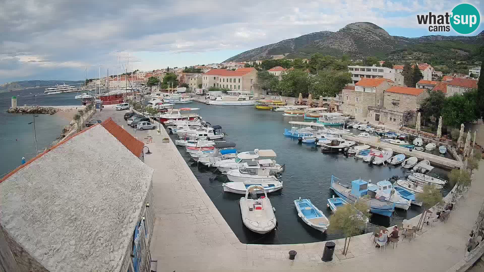 Webcam Bol Hafen – Liveblick auf Bol Riva & Marina