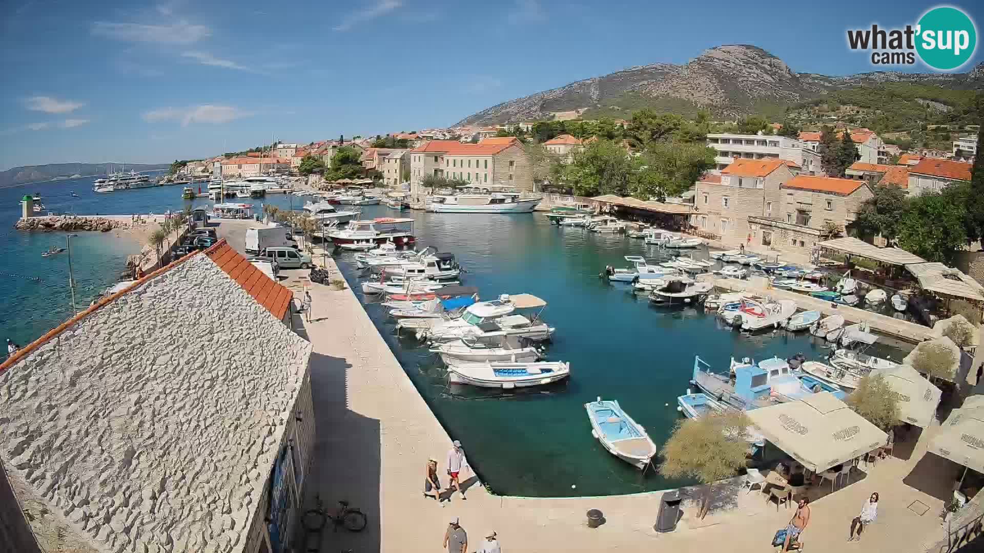 Webcam Bol Harbour – Live View of Bol Riva & Marina
