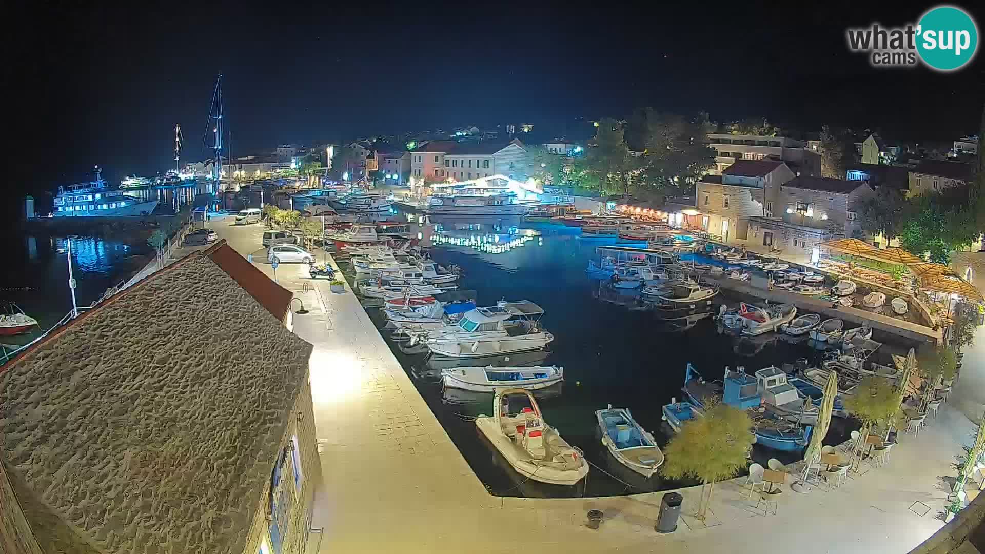 Webcam Bol Harbour – Live View of Bol Riva & Marina