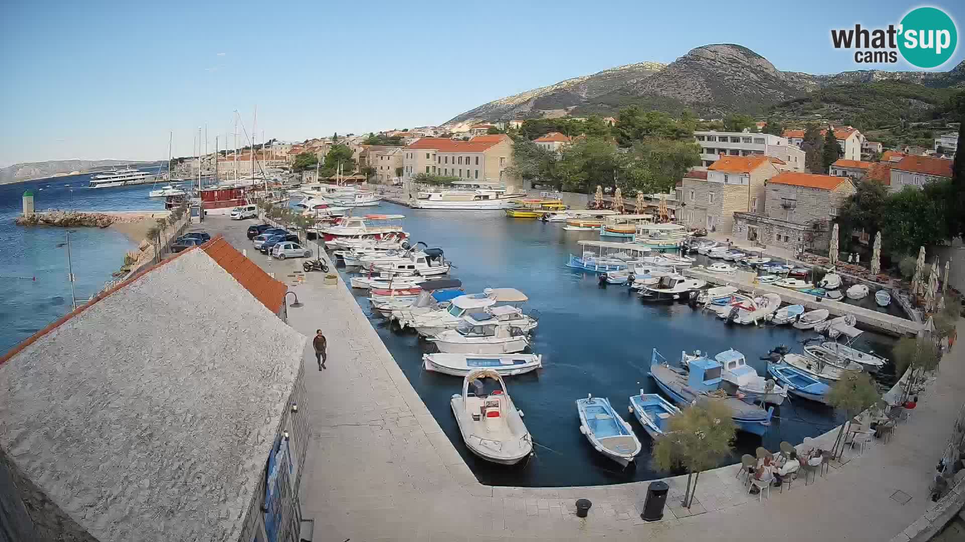 Webcam Bol Hafen – Liveblick auf Bol Riva & Marina