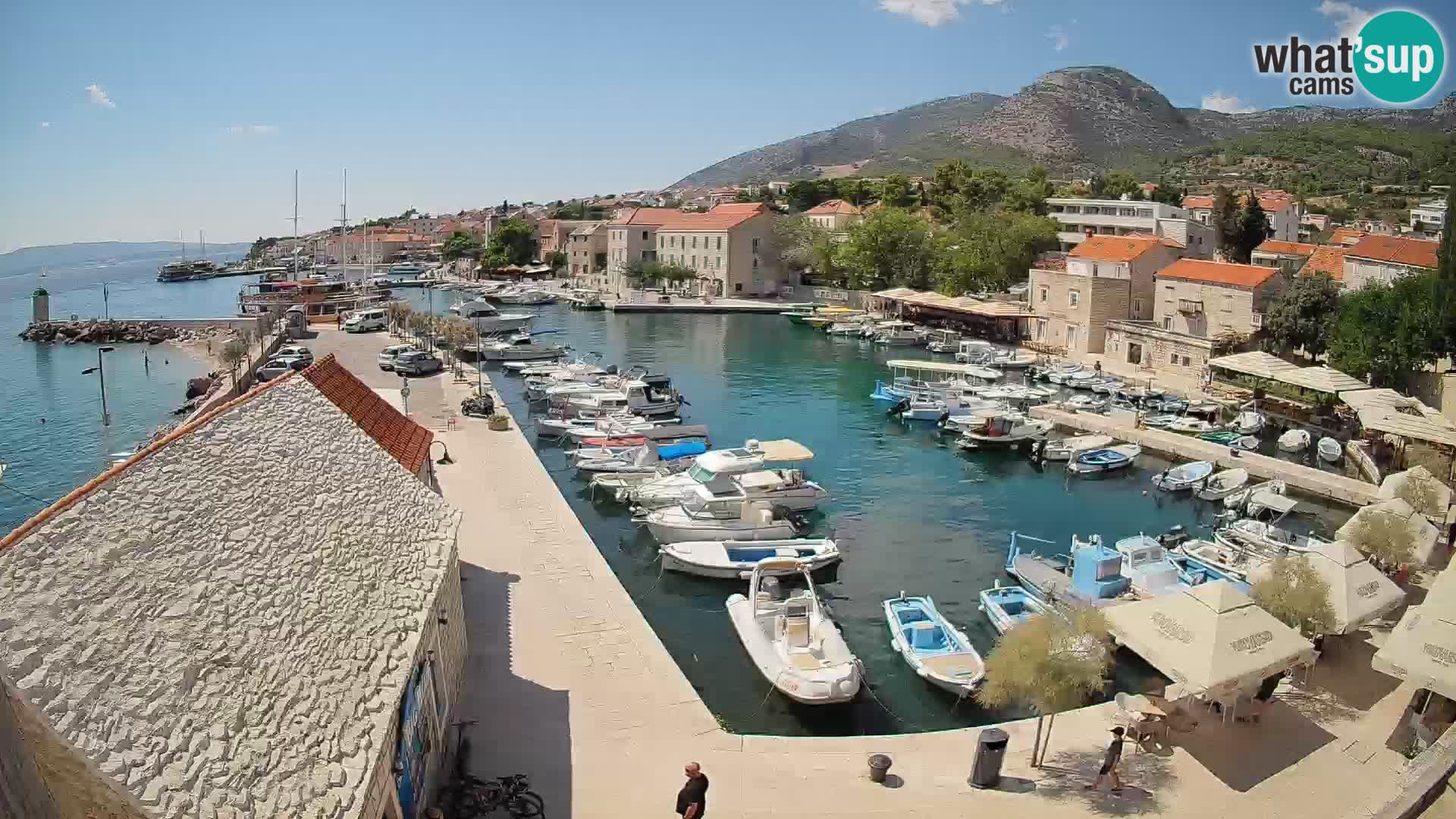 Webcam Bol Harbour – Live View of Bol Riva & Marina