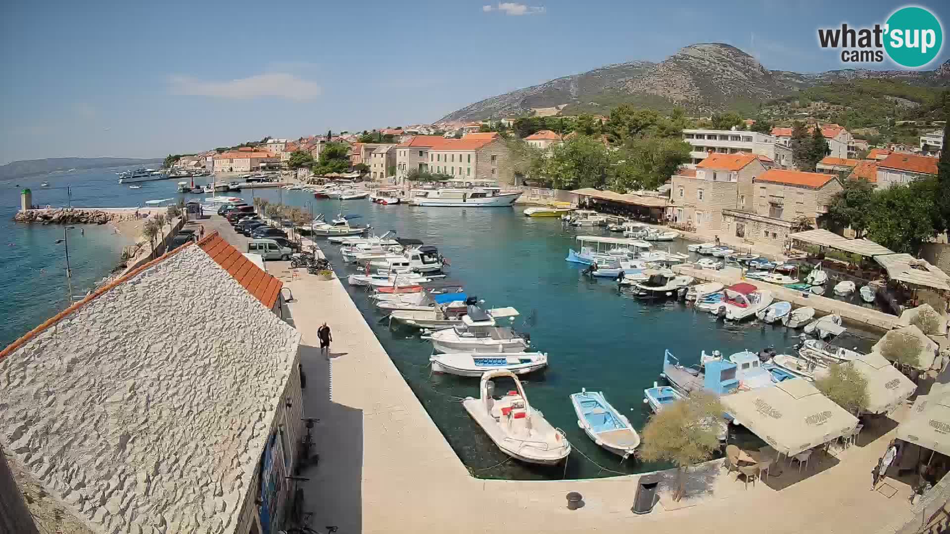 Webcam Bol Harbour – Live View of Bol Riva & Marina