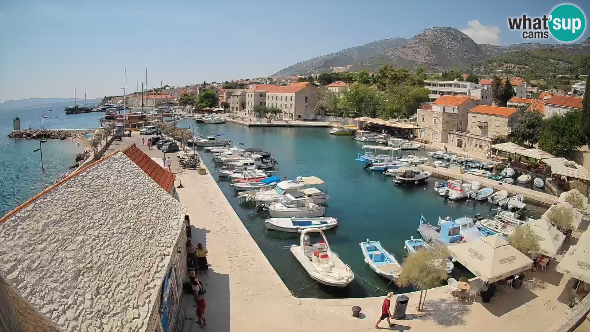Webcam Bol Hafen – Liveblick auf Bol Riva & Marina