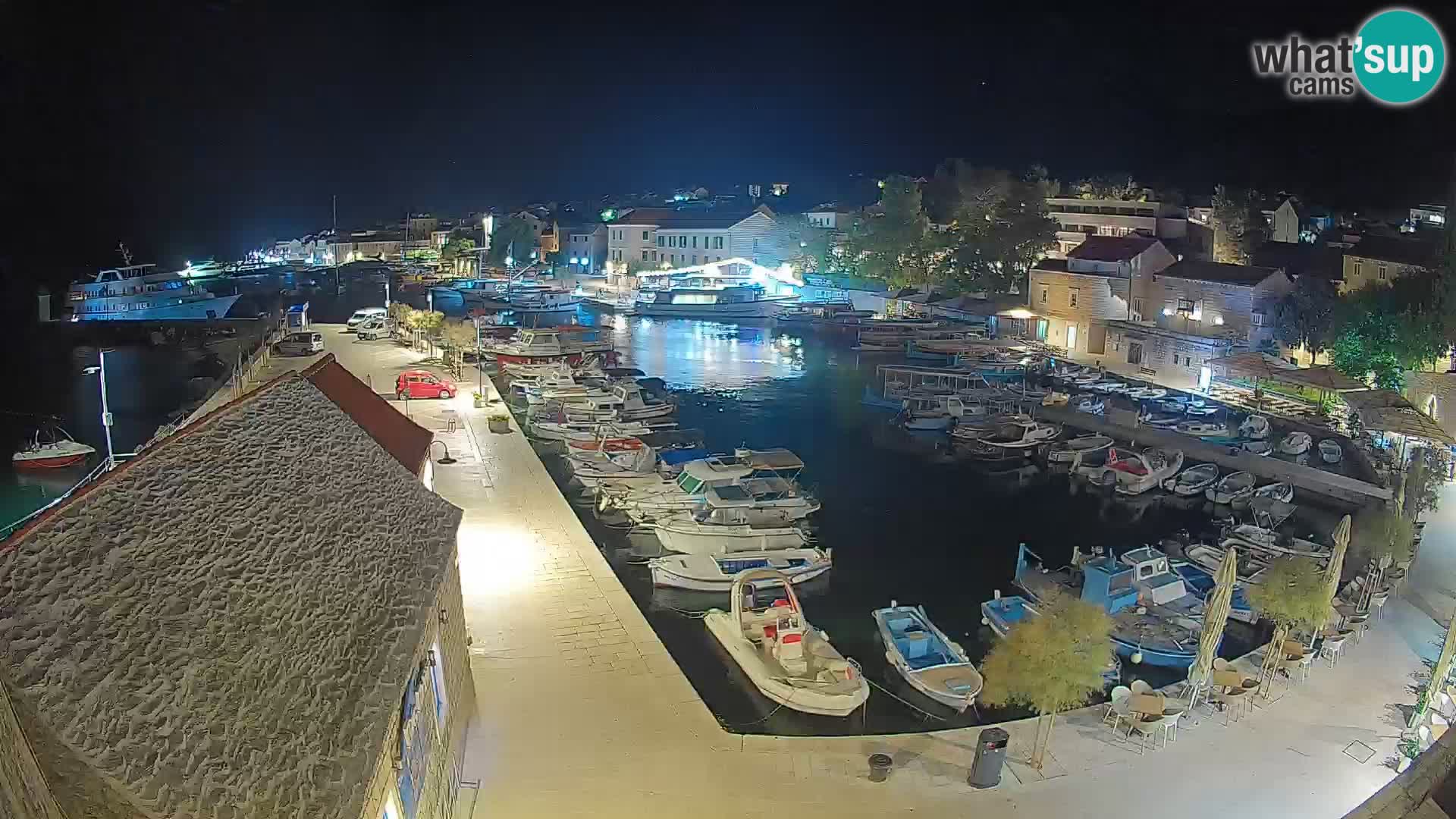 Webcam Bol Harbour – Live View of Bol Riva & Marina