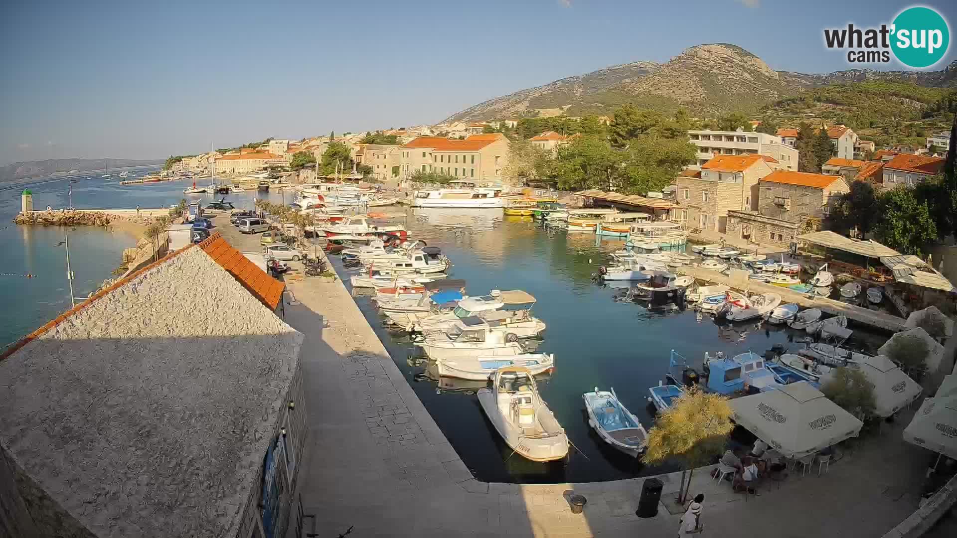 Webcam Bol Hafen – Liveblick auf Bol Riva & Marina