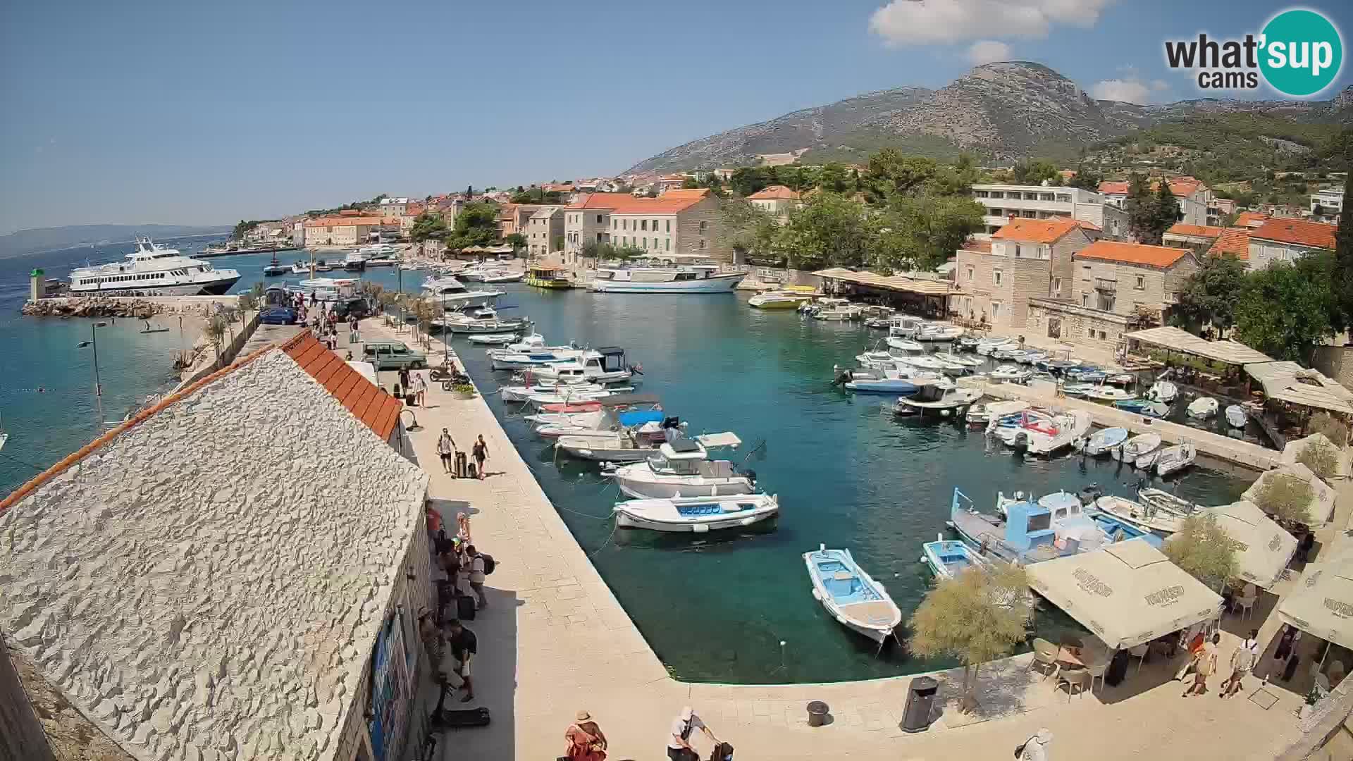 Webcam Bol Harbour – Live View of Bol Riva & Marina