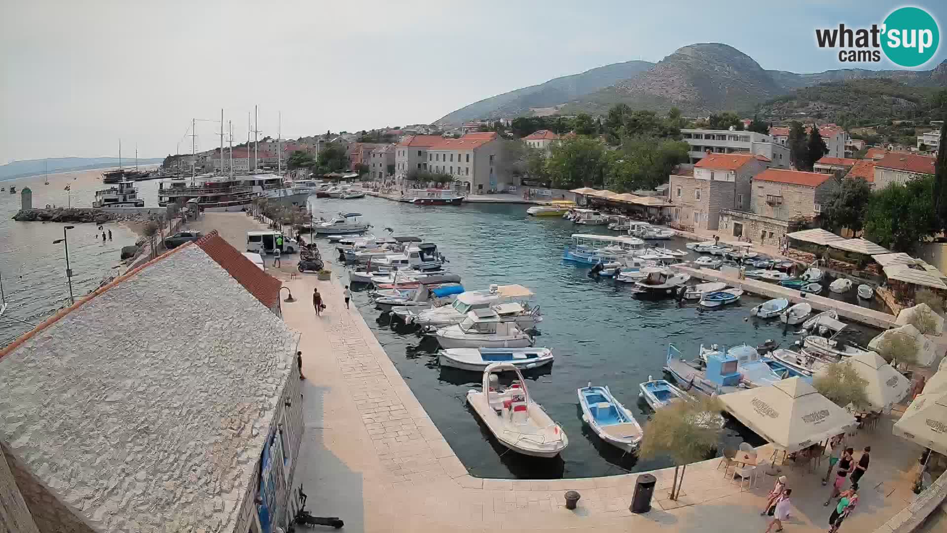 Webcam Bol Harbour – Live View of Bol Riva & Marina