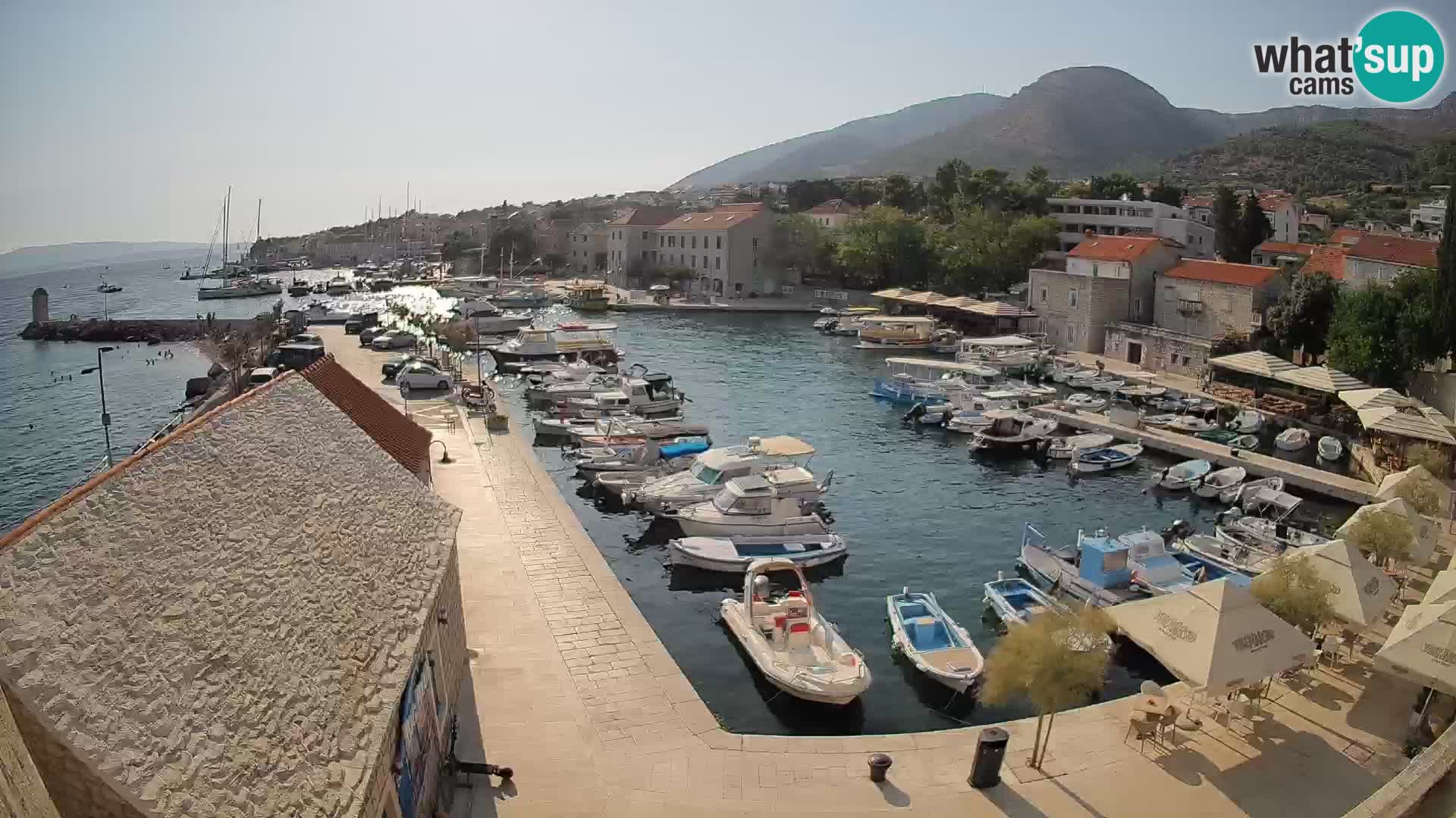 Webcam Bol Harbour – Live View of Bol Riva & Marina
