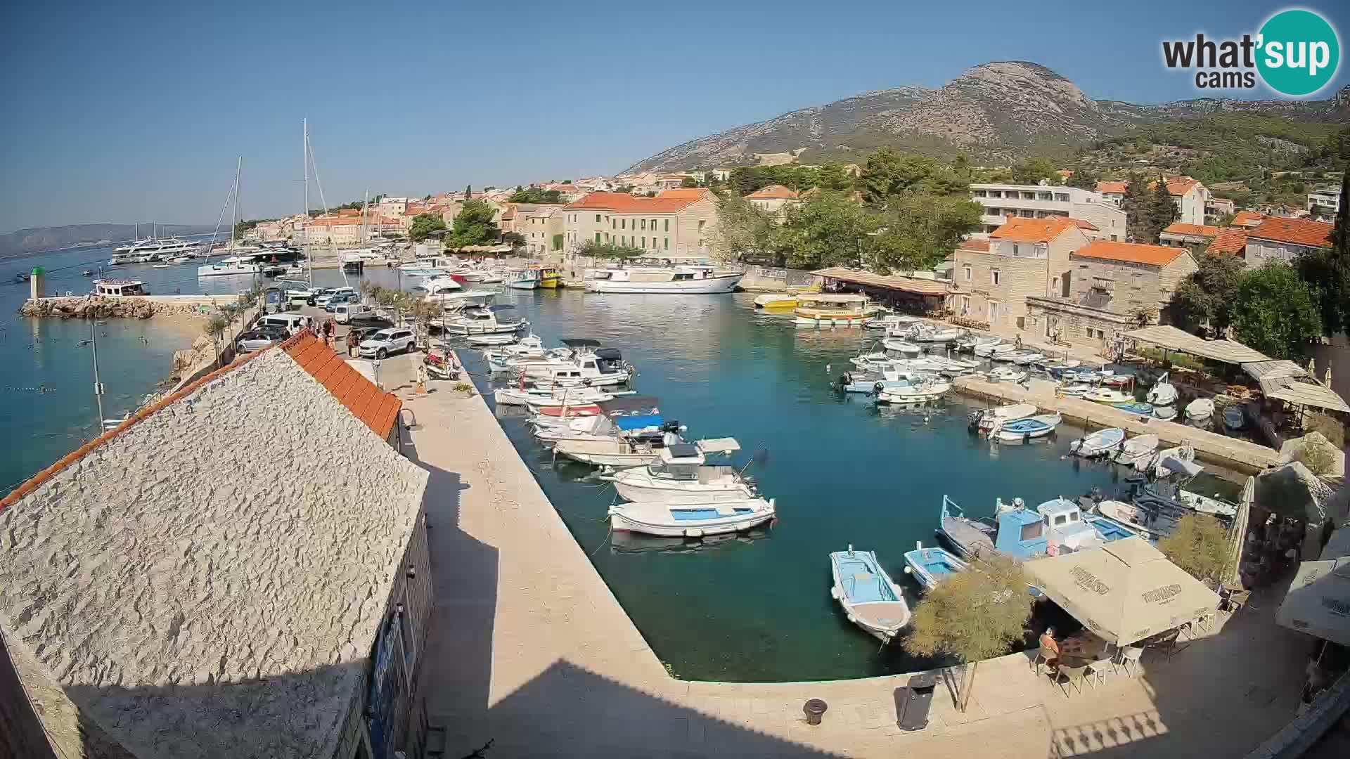 Webcam Bol Harbour – Live View of Bol Riva & Marina