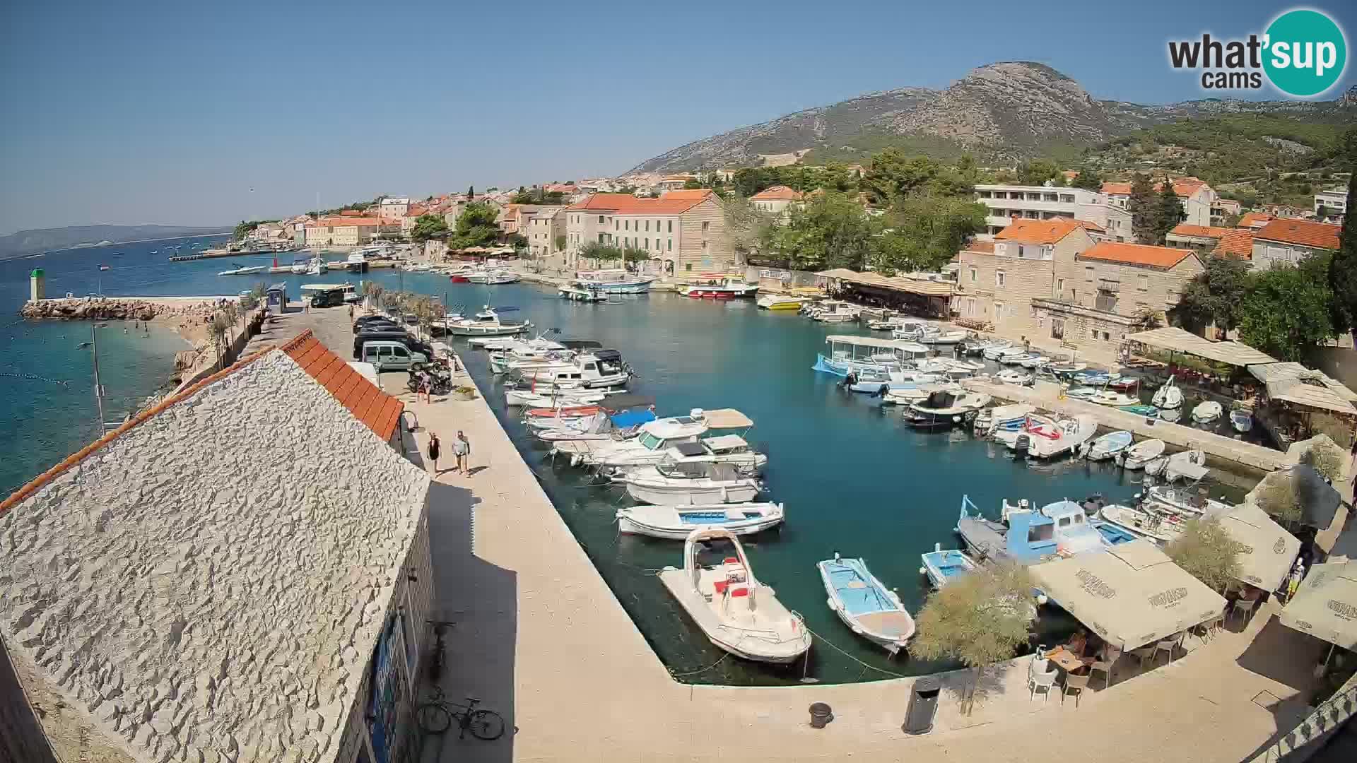 Webcam Bol Harbour – Live View of Bol Riva & Marina